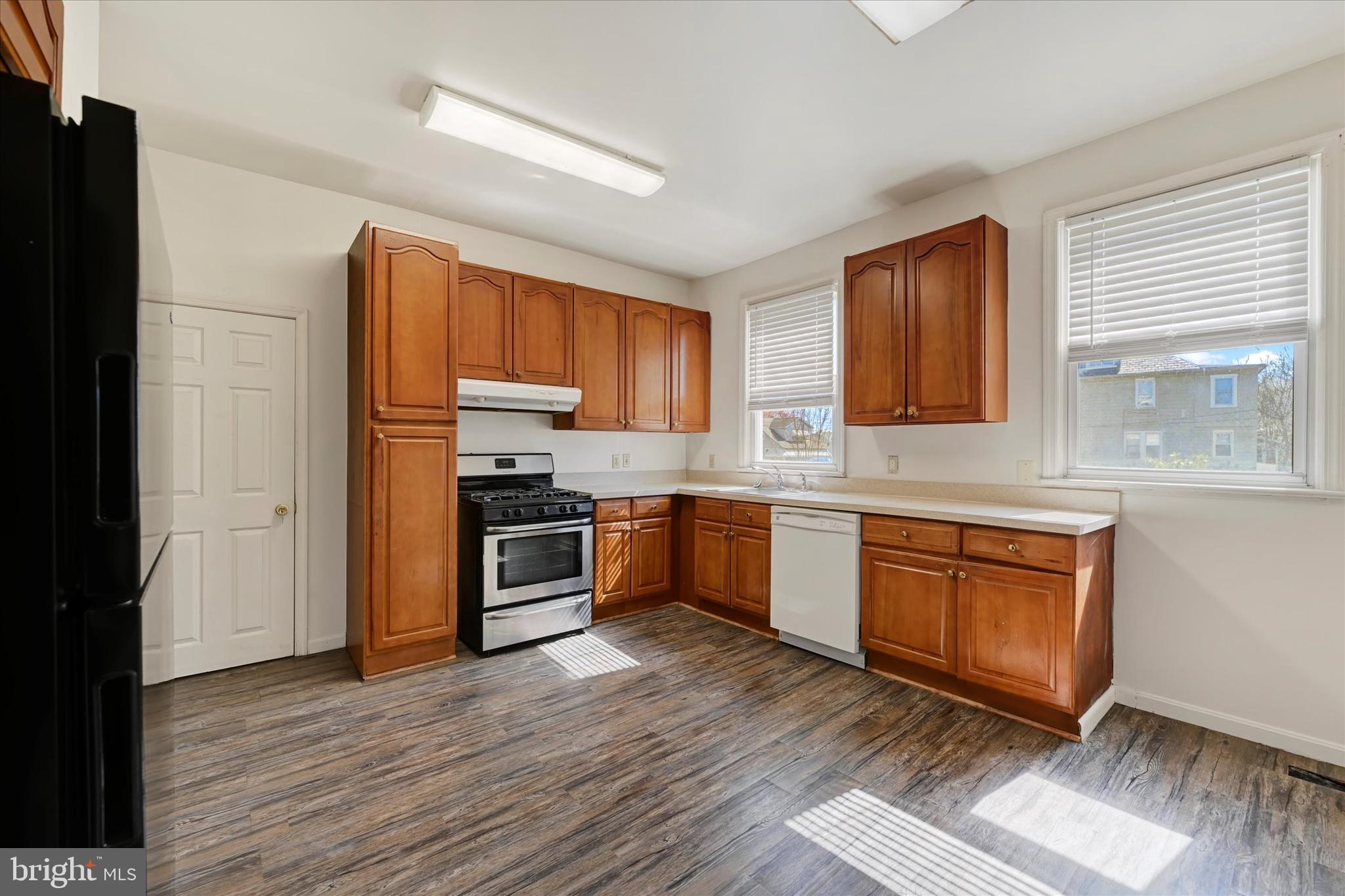 GARDENVILLE - Residential