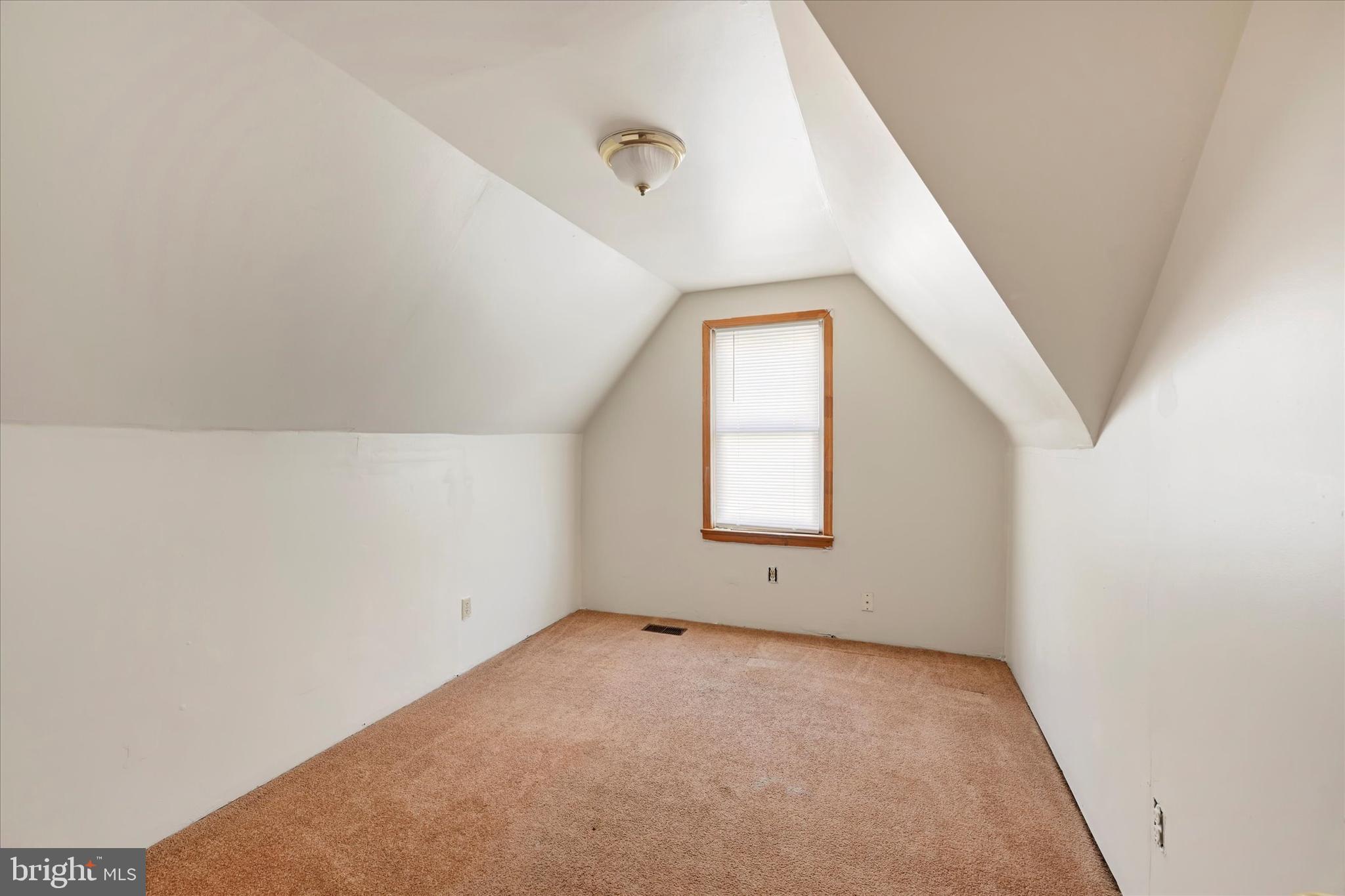 GARDENVILLE - Residential