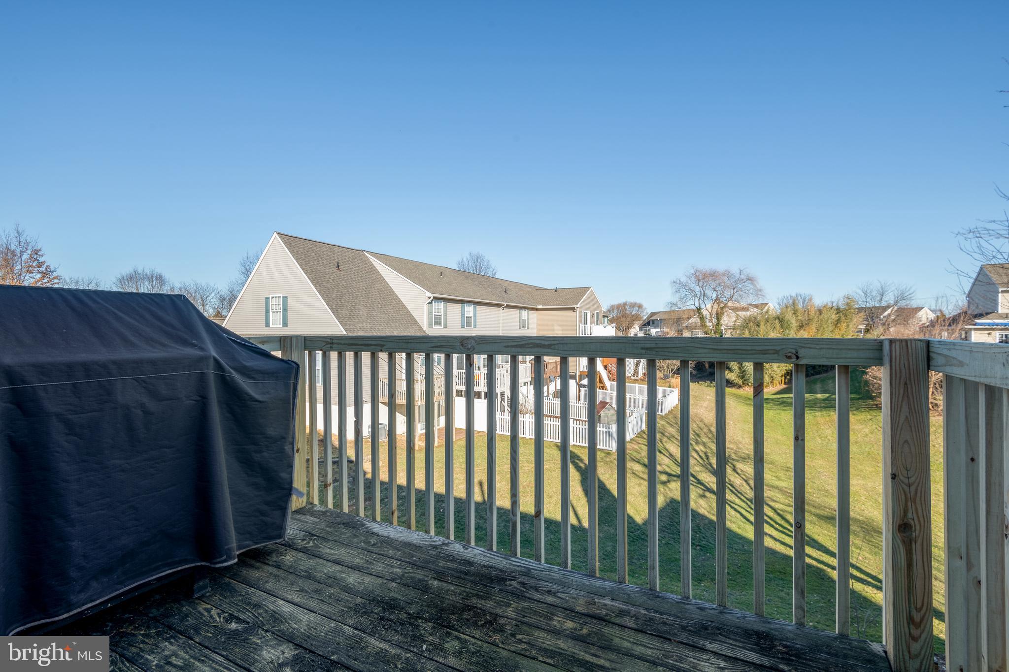 PEBBLE CREEK - Residential