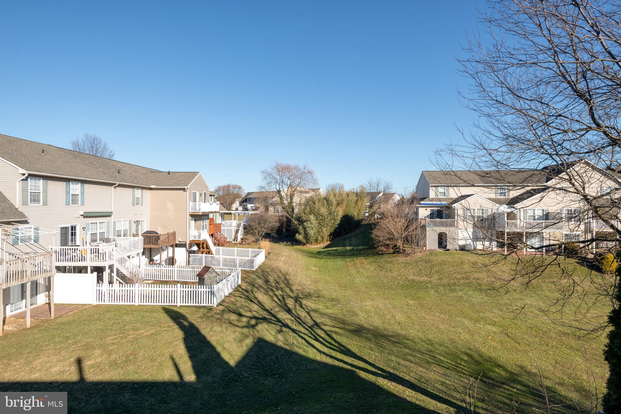 PEBBLE CREEK - Residential