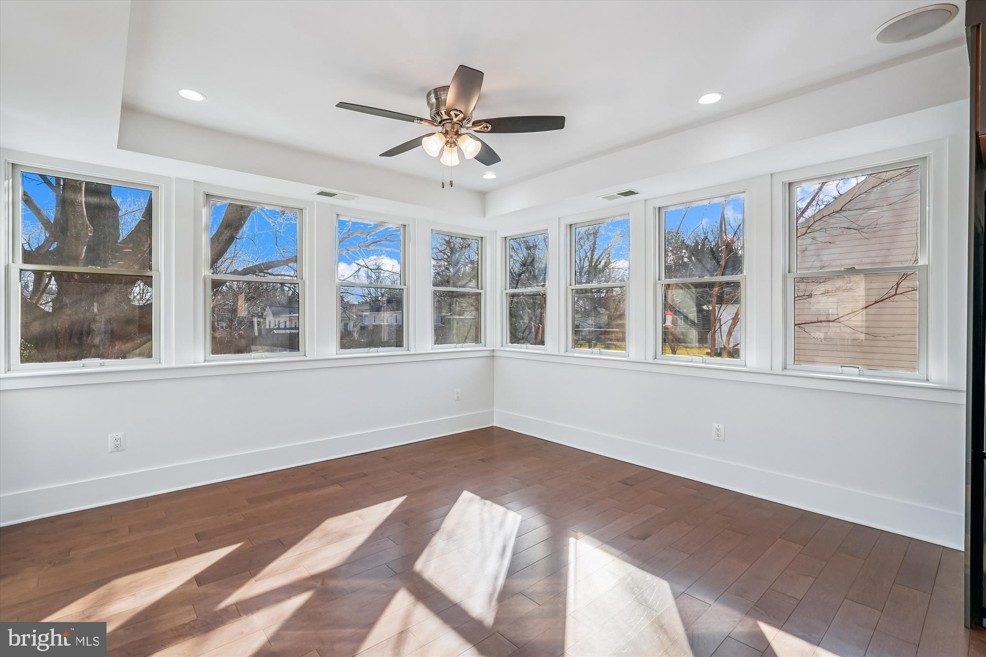 FAIRVIEW - Residential