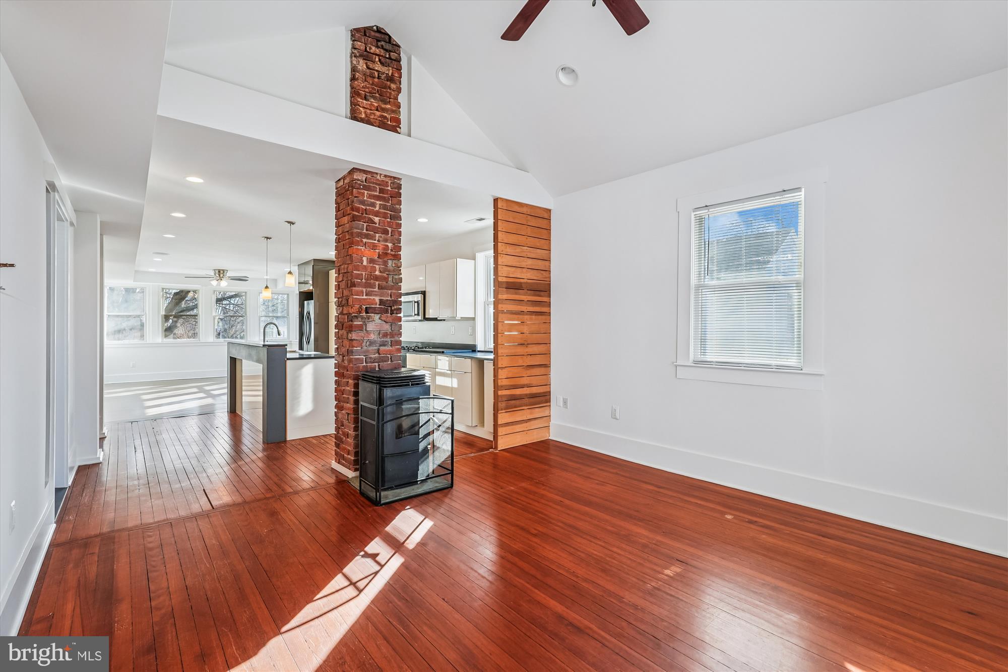 FAIRVIEW - Residential