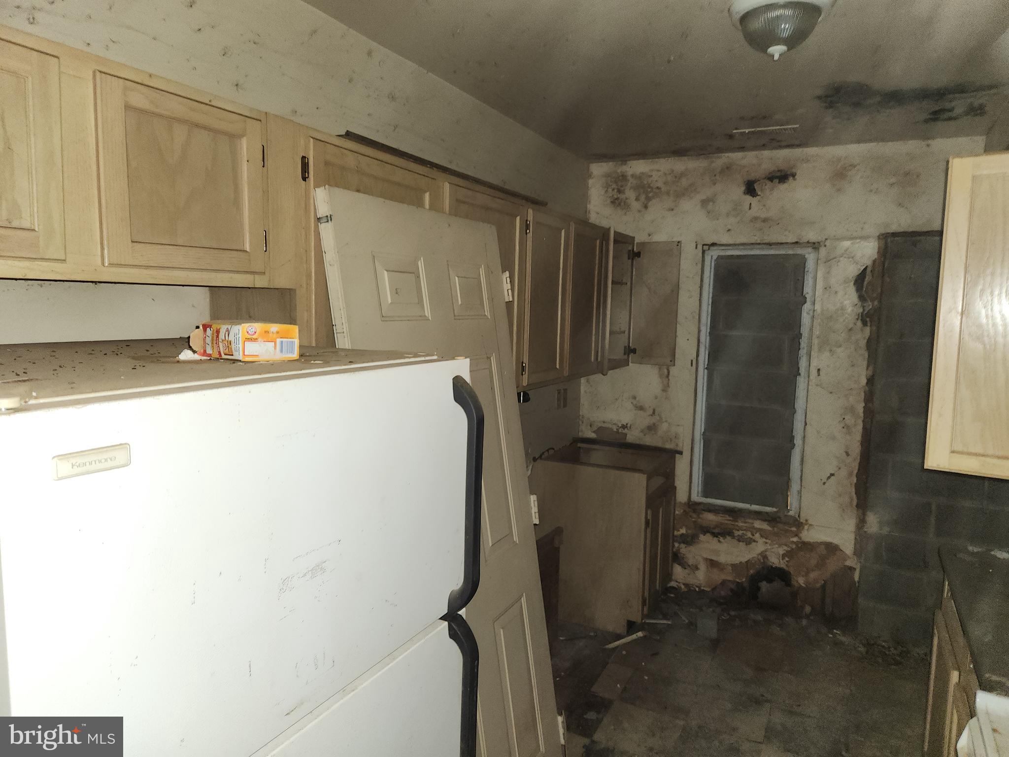 SANDTOWN-WINCHESTER - Residential