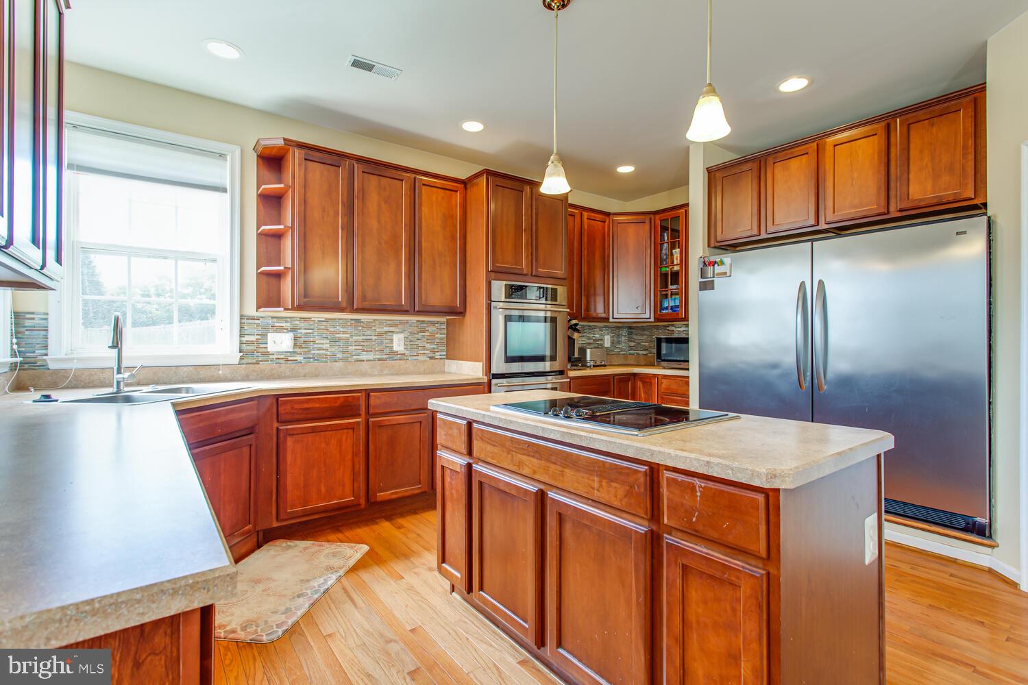 STRAWBERRY HILLS ESTATES - Residential