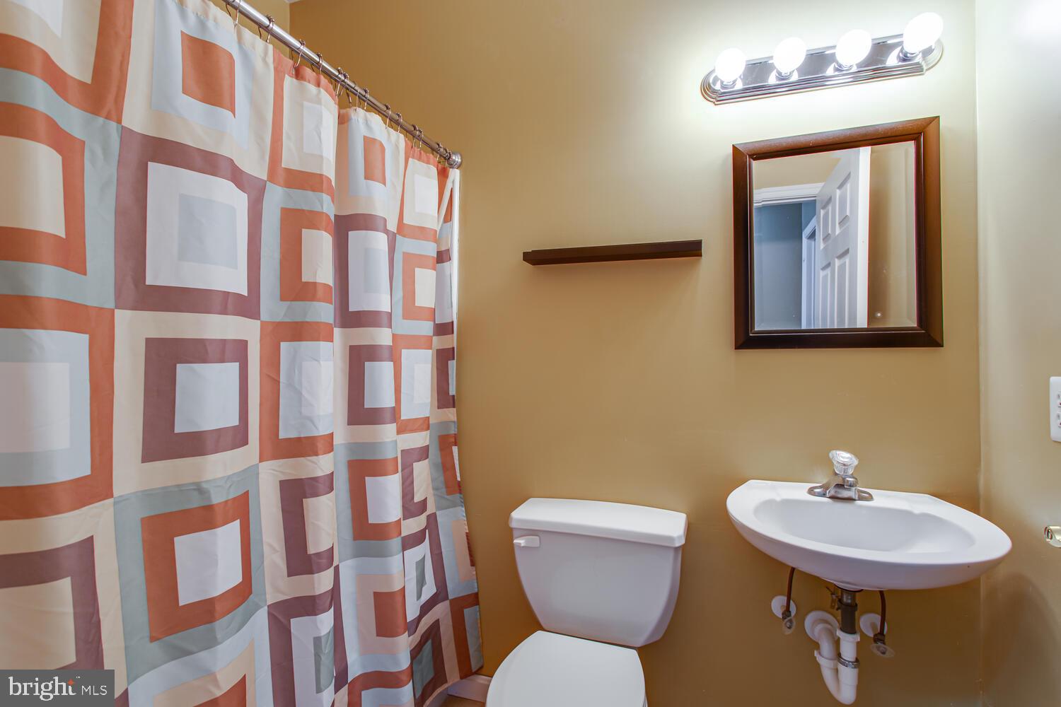 STRAWBERRY HILLS ESTATES - Residential