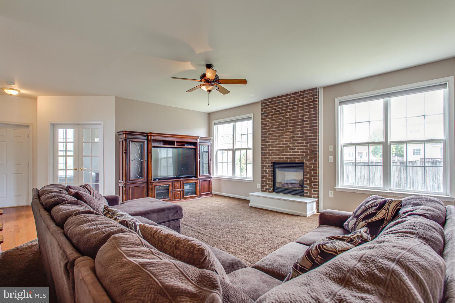 STRAWBERRY HILLS ESTATES - Residential