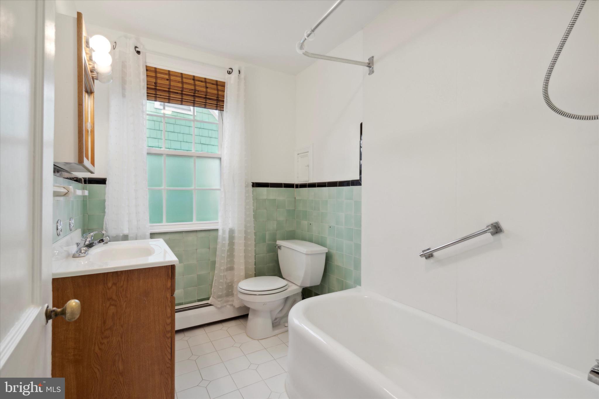 ARDMORE PARK - Residential