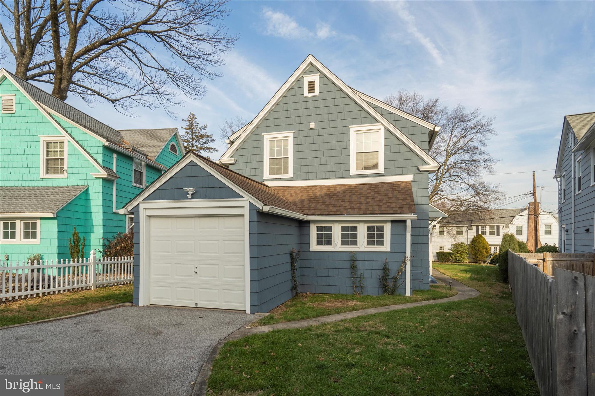 ARDMORE PARK - Residential