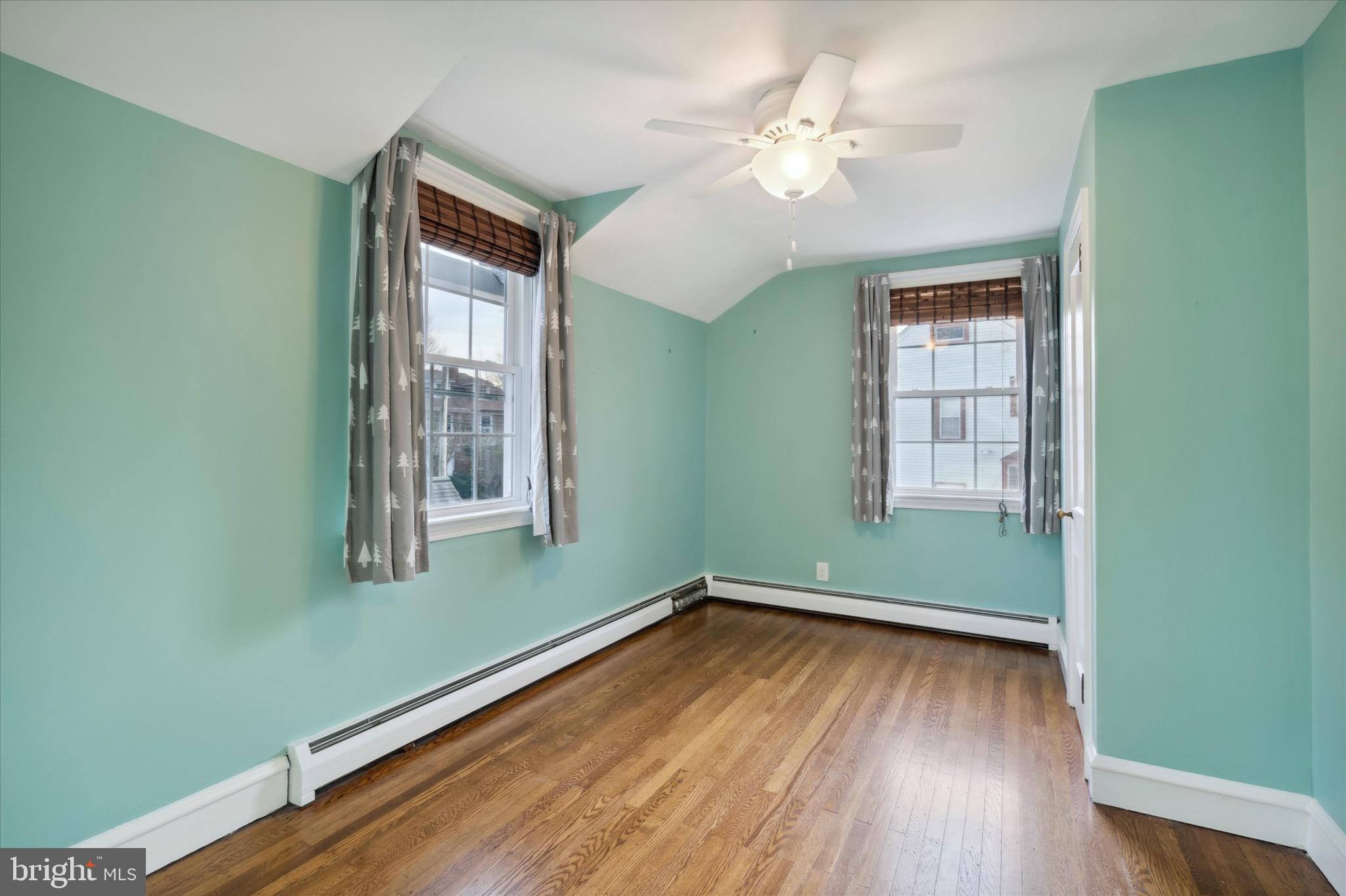 ARDMORE PARK - Residential