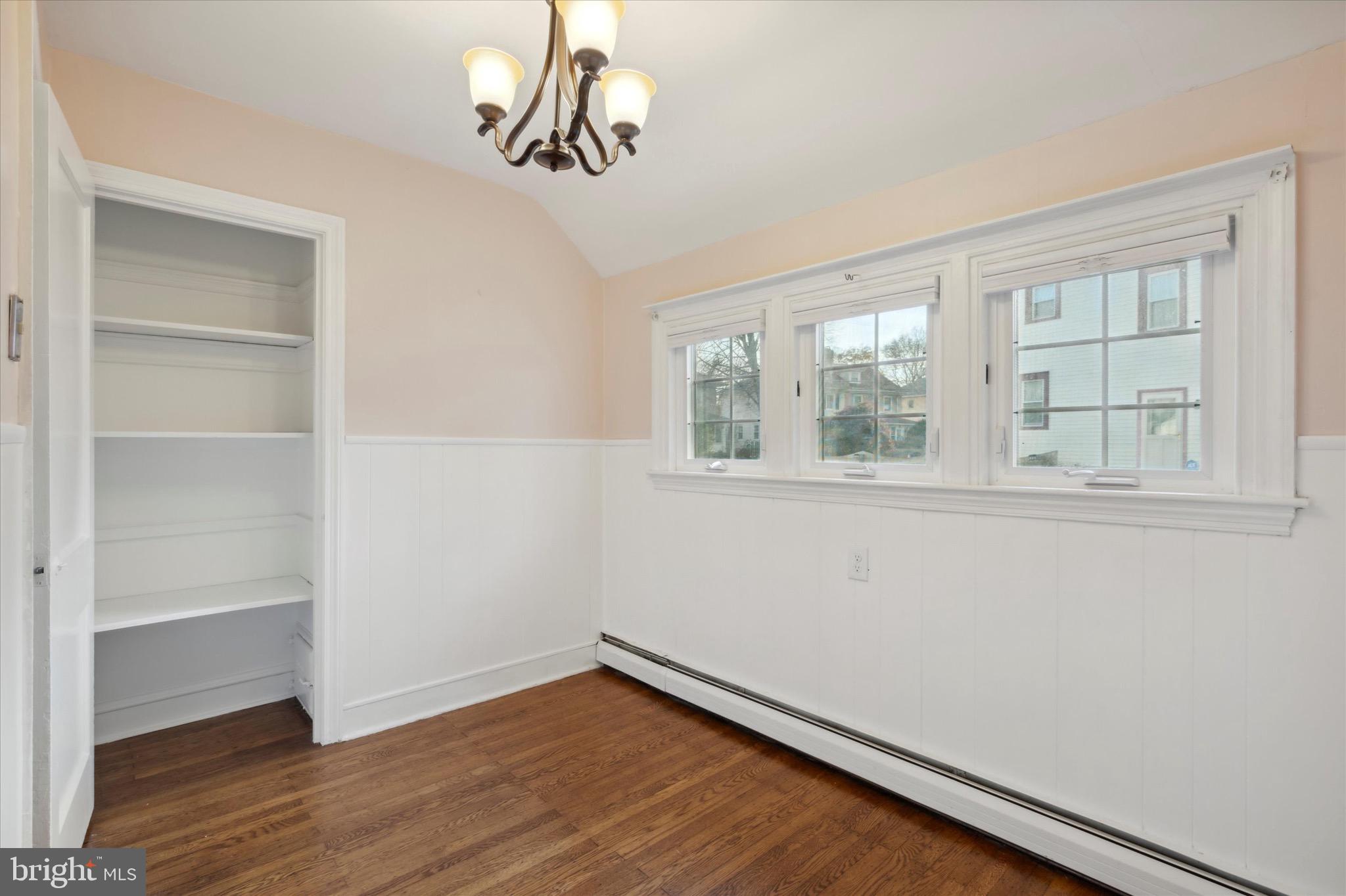 ARDMORE PARK - Residential