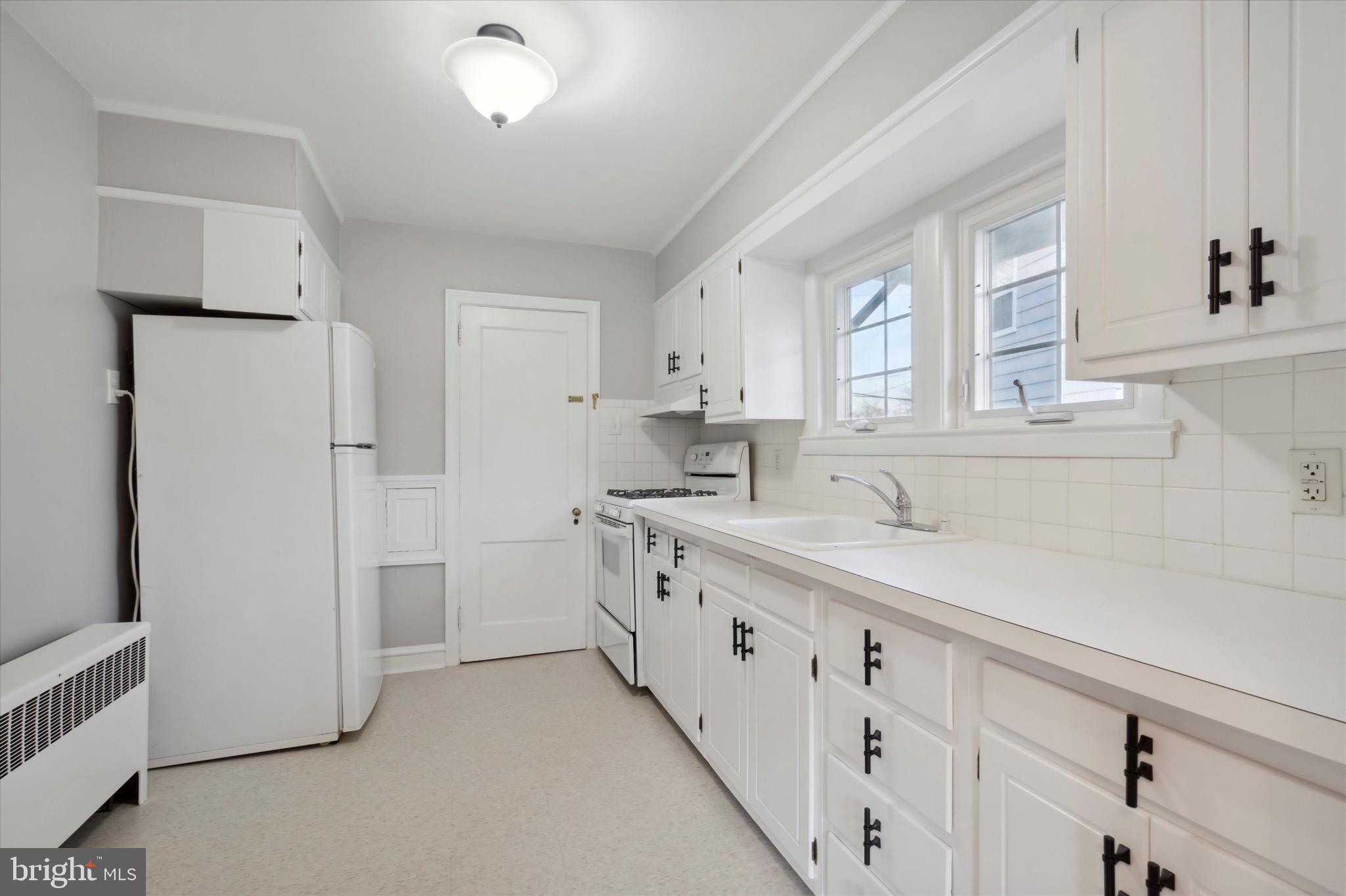 ARDMORE PARK - Residential