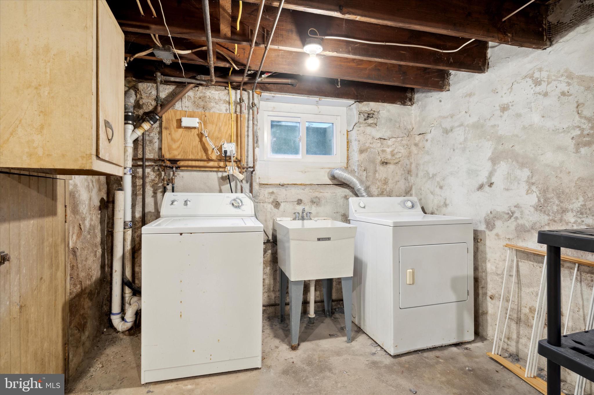 ARDMORE PARK - Residential