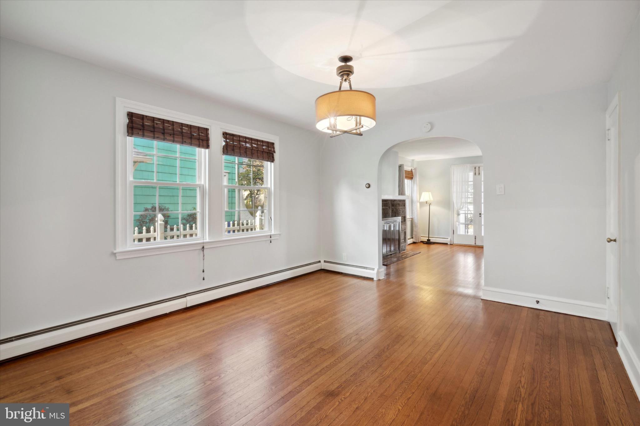 ARDMORE PARK - Residential