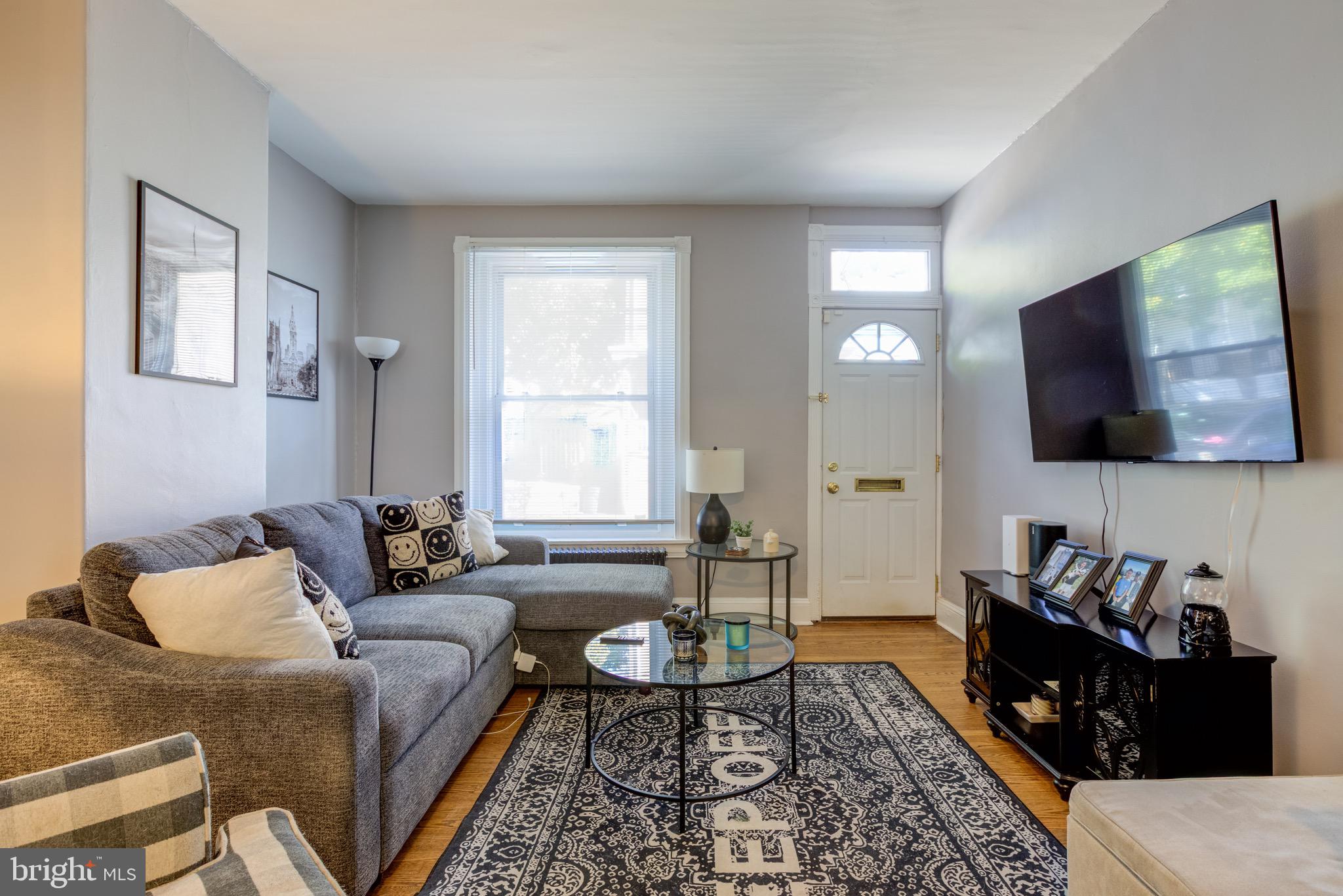 ROXBOROUGH - Residential Lease