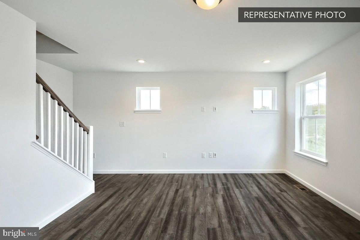 SHADY LANE ESTATES - Residential