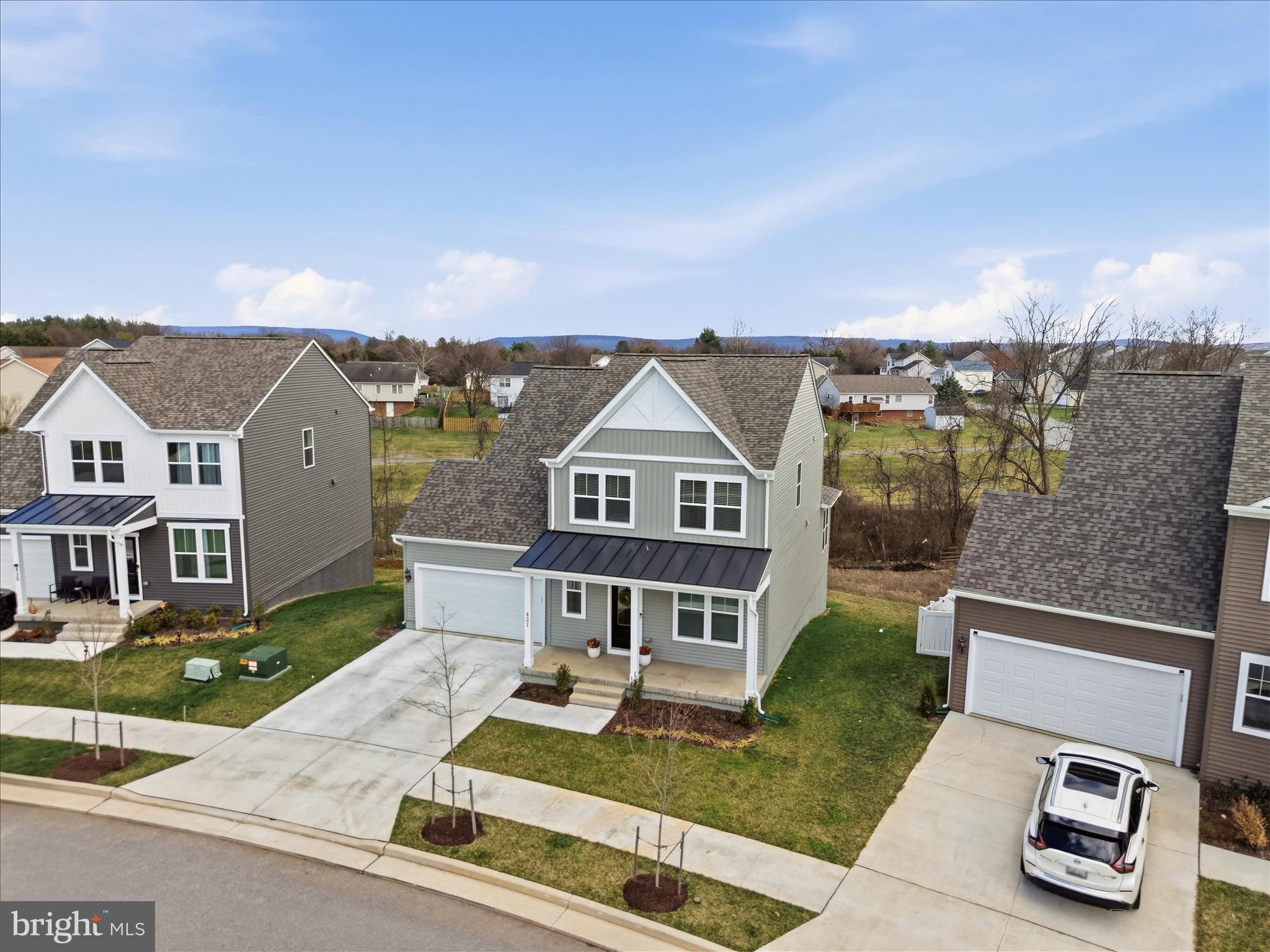 PRESIDENTS POINTE - Residential