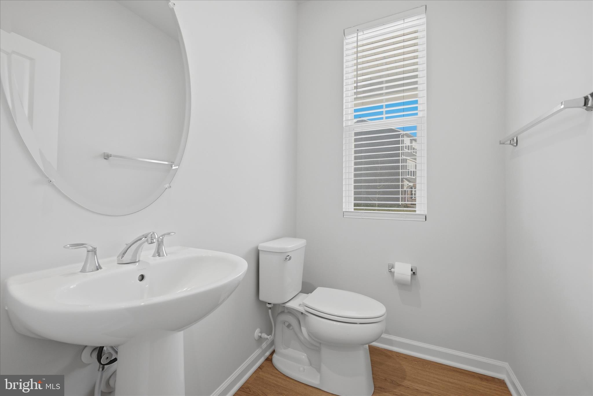 PRESIDENTS POINTE - Residential