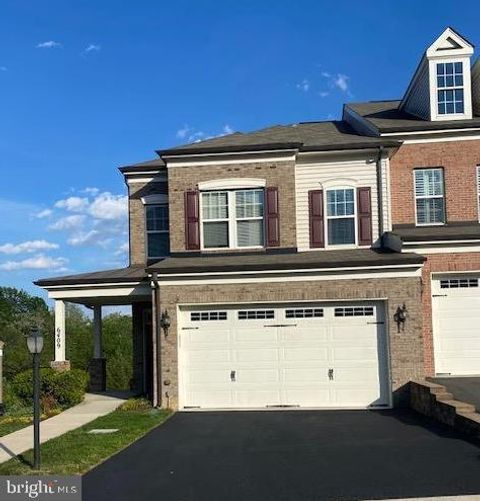 Photo of 6409 Beatles Lane #8, ALEXANDRIA, VA 22310 (MLS # VAFX2306348)