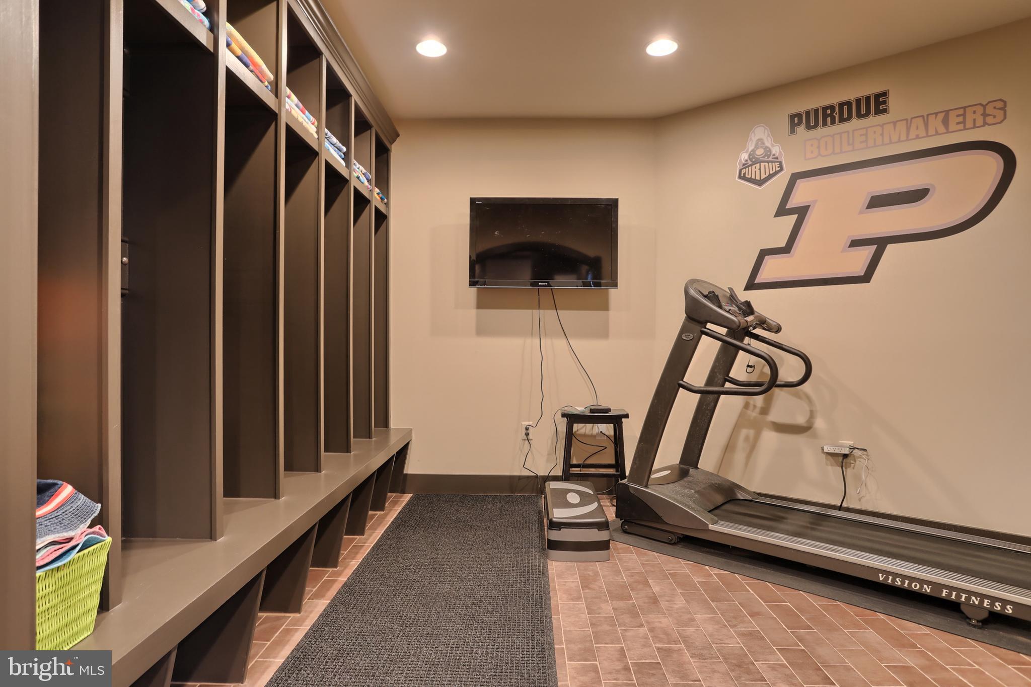 WILLOW CREEK FARMS - Residential