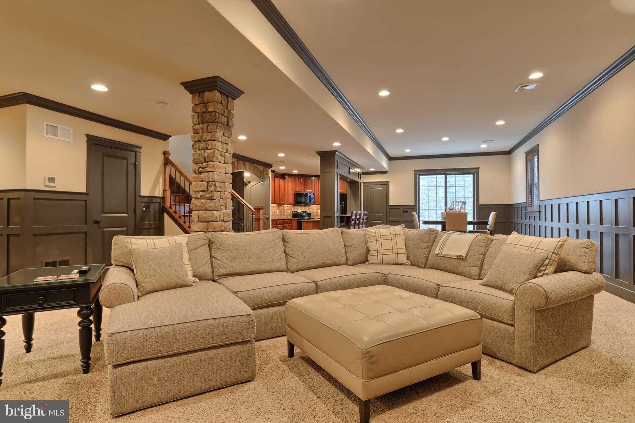 WILLOW CREEK FARMS - Residential