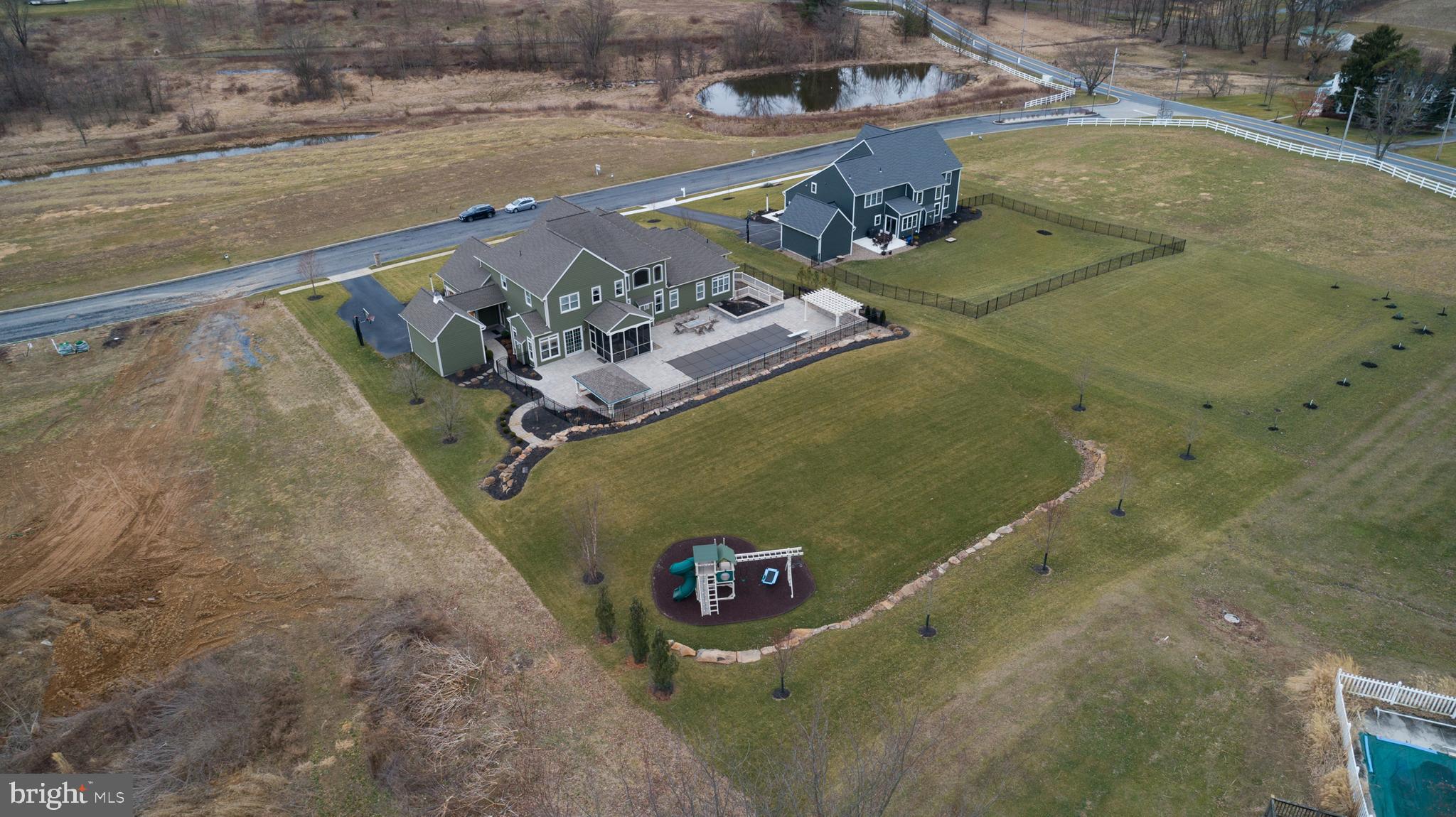 WILLOW CREEK FARMS - Residential