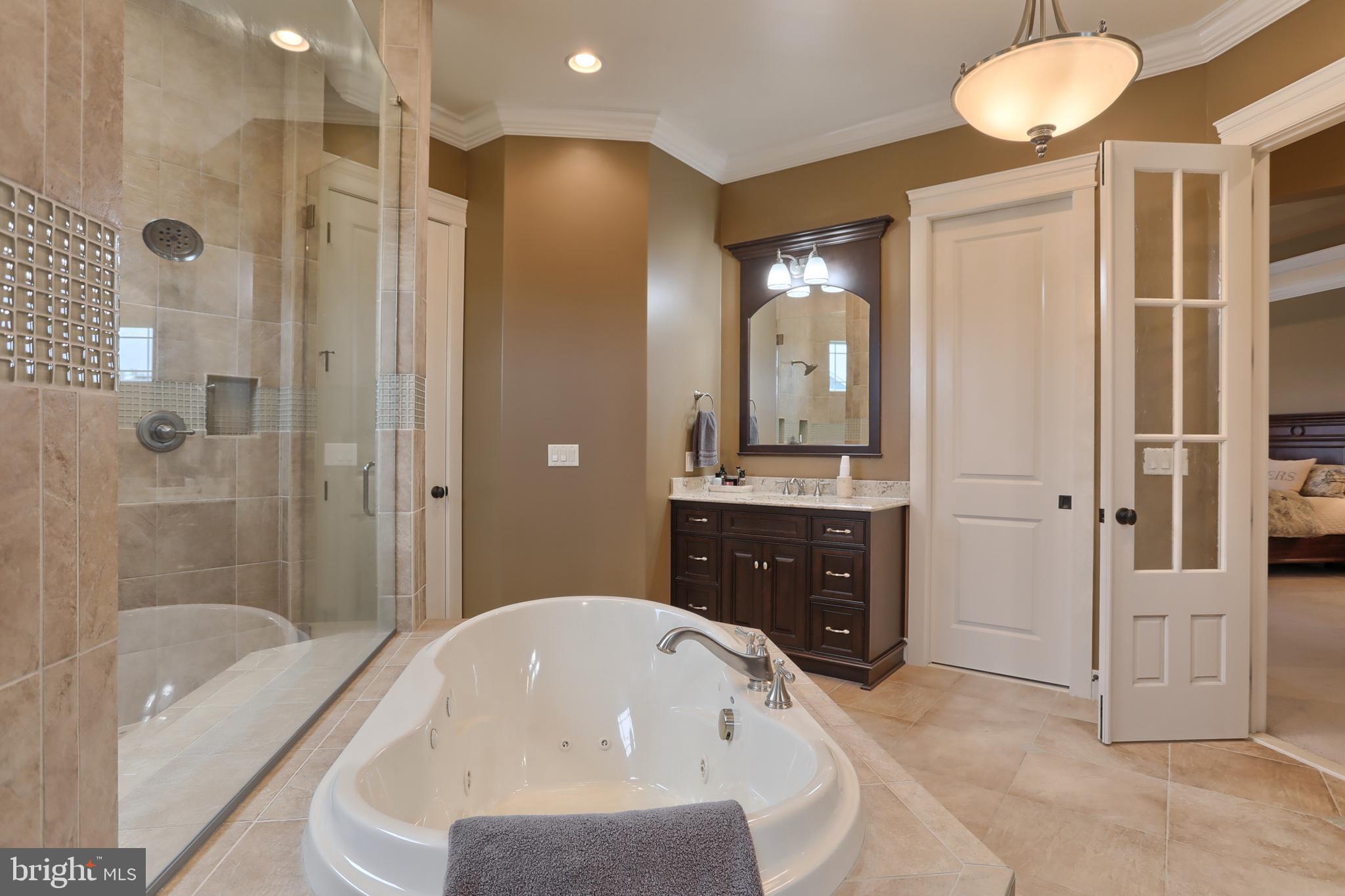 WILLOW CREEK FARMS - Residential