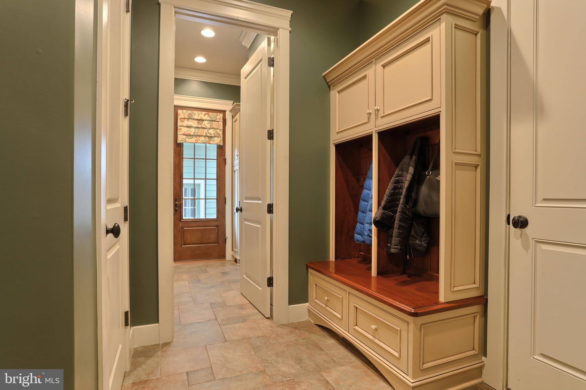 WILLOW CREEK FARMS - Residential