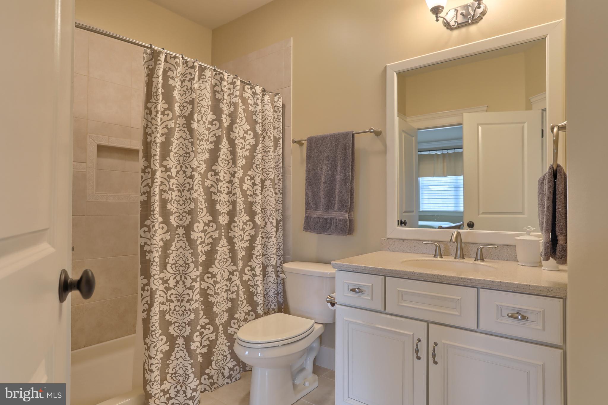 WILLOW CREEK FARMS - Residential