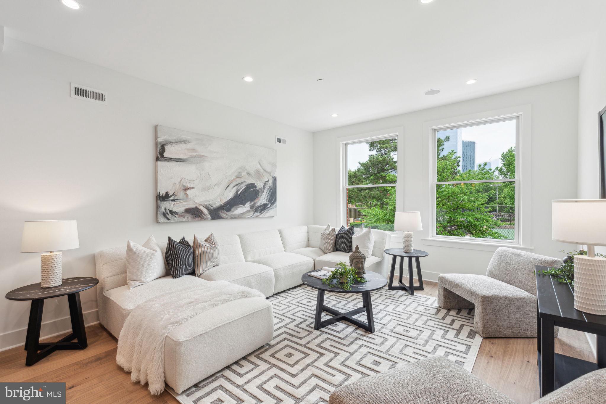 FITLER SQUARE - Residential