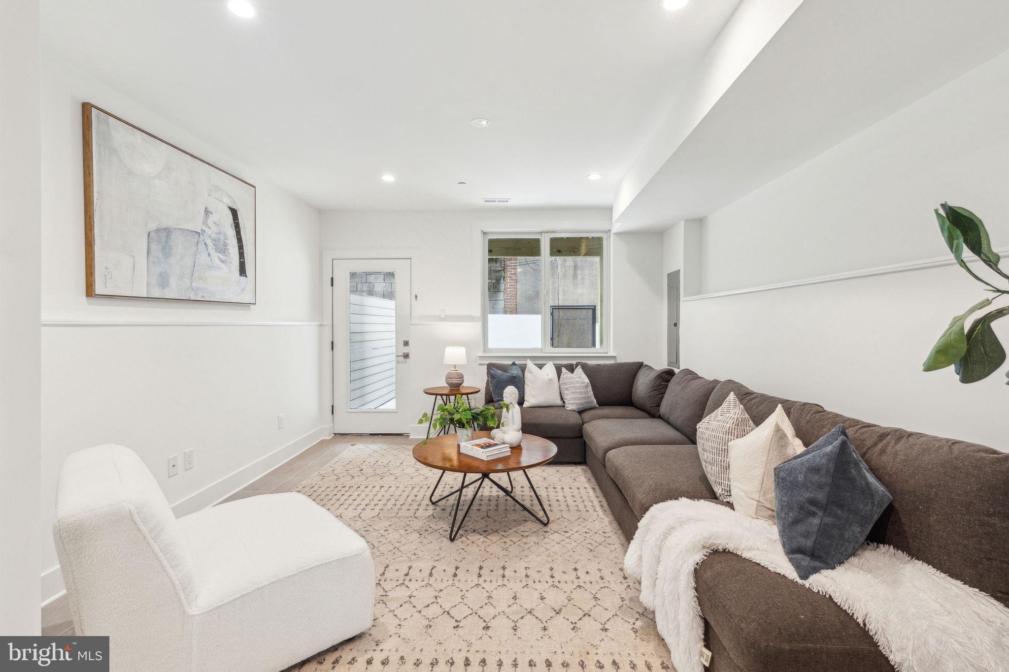 FITLER SQUARE - Residential