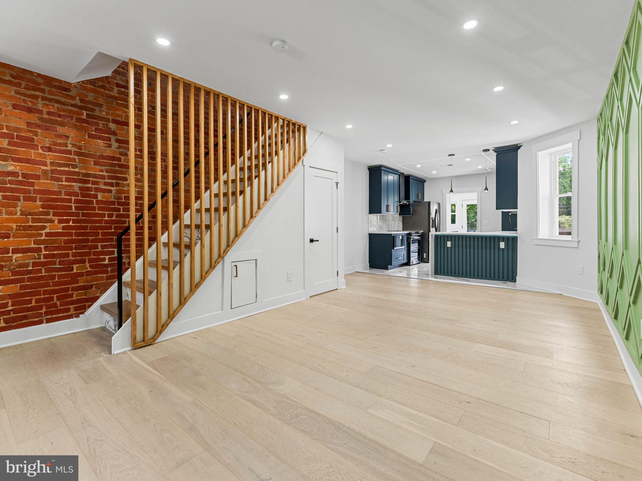 612 S 51ST STREET