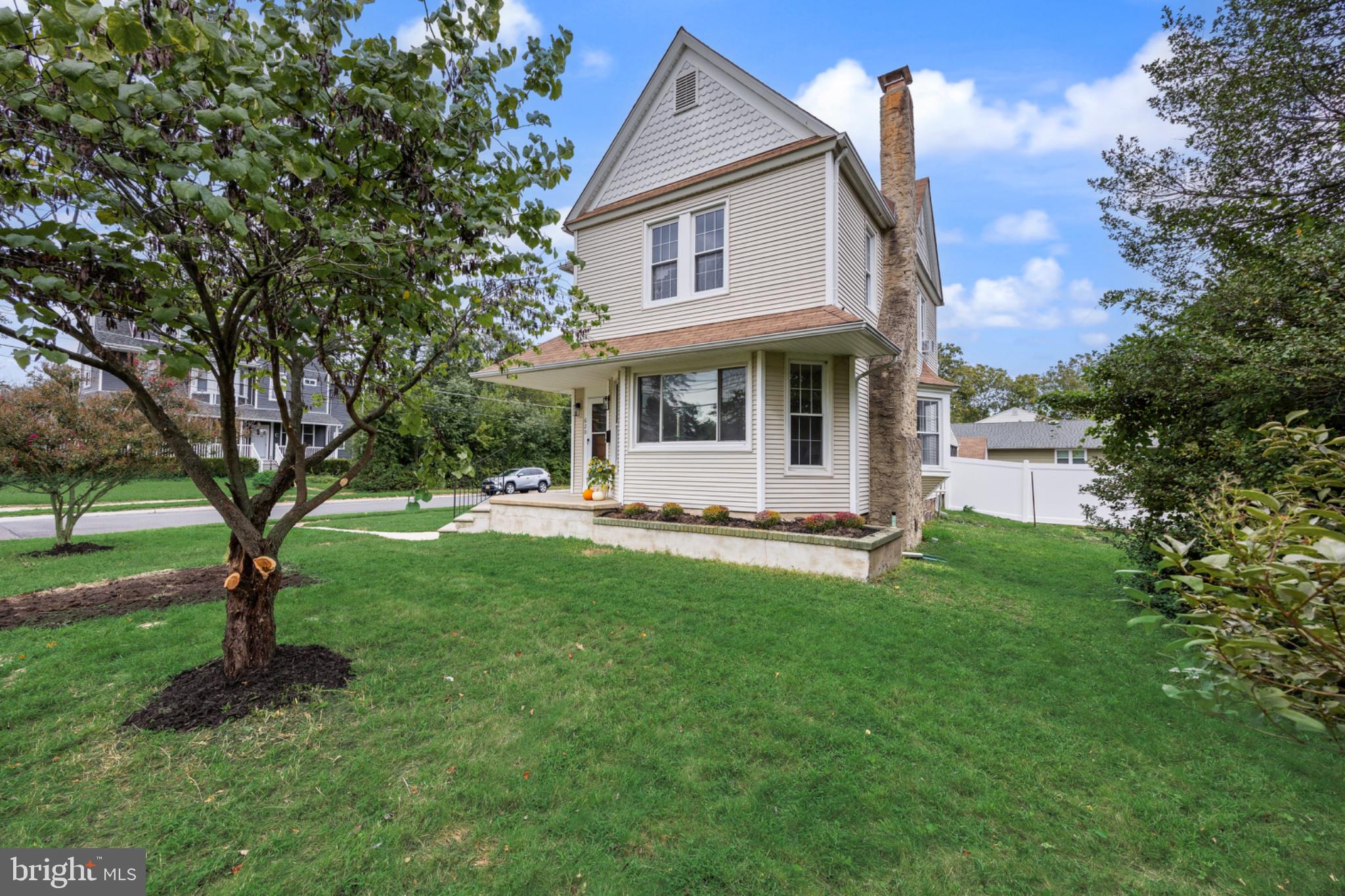 620 CENTRAL AVENUE