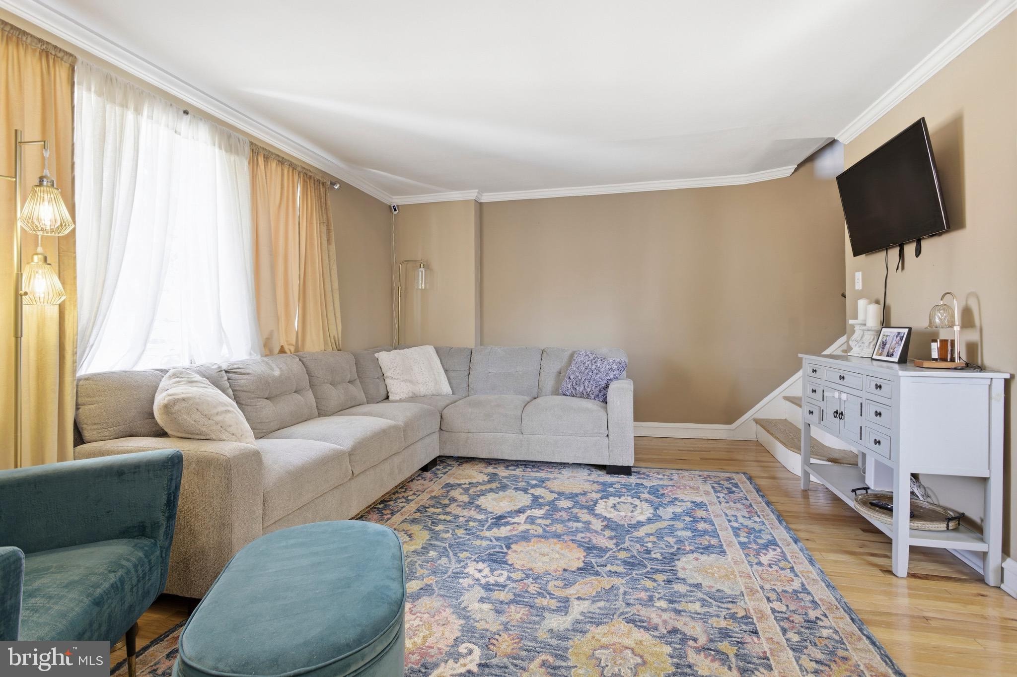 326 E RODGERS STREET