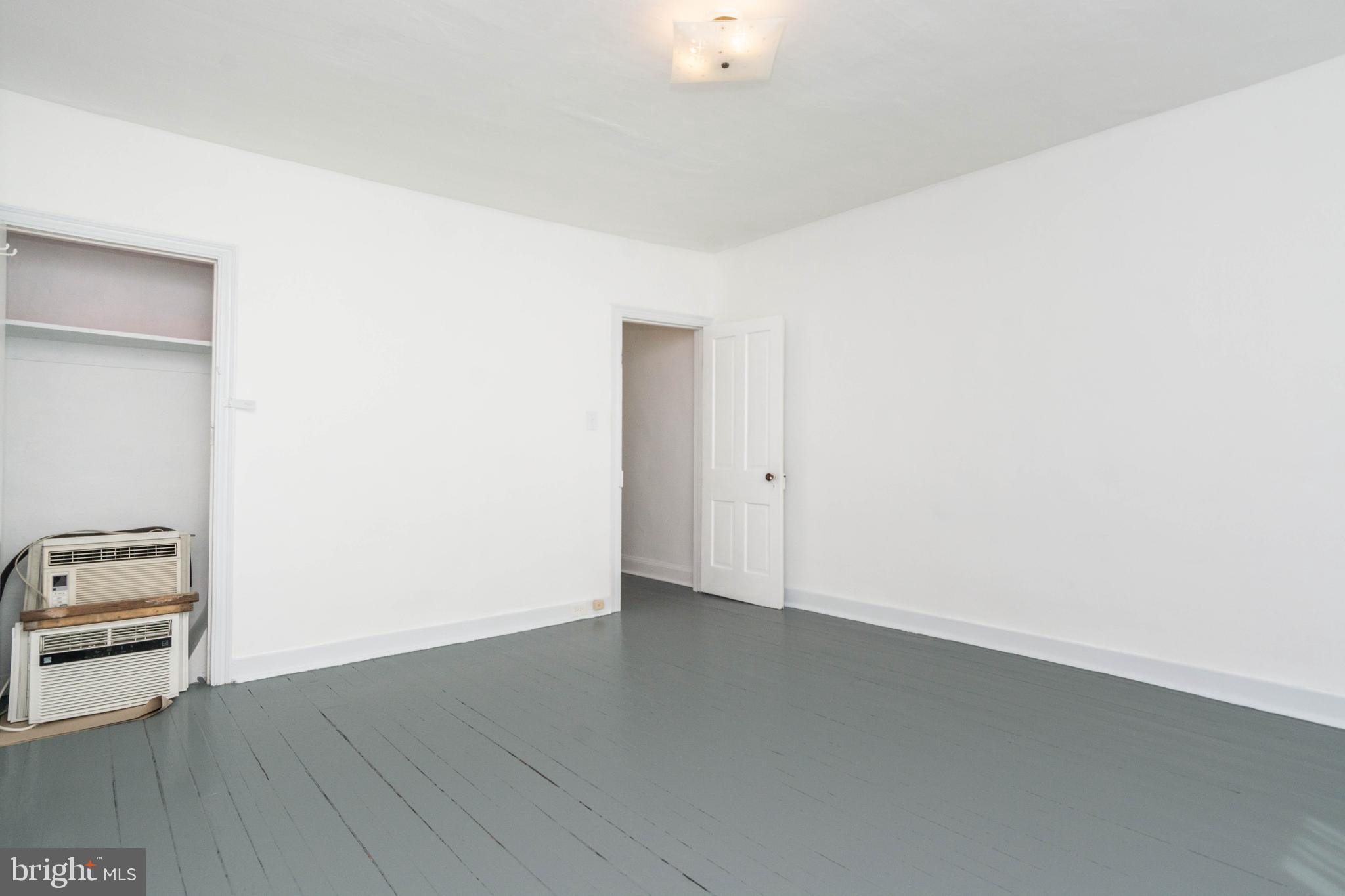 HAMPDEN HISTORIC DISTRICT - Residential