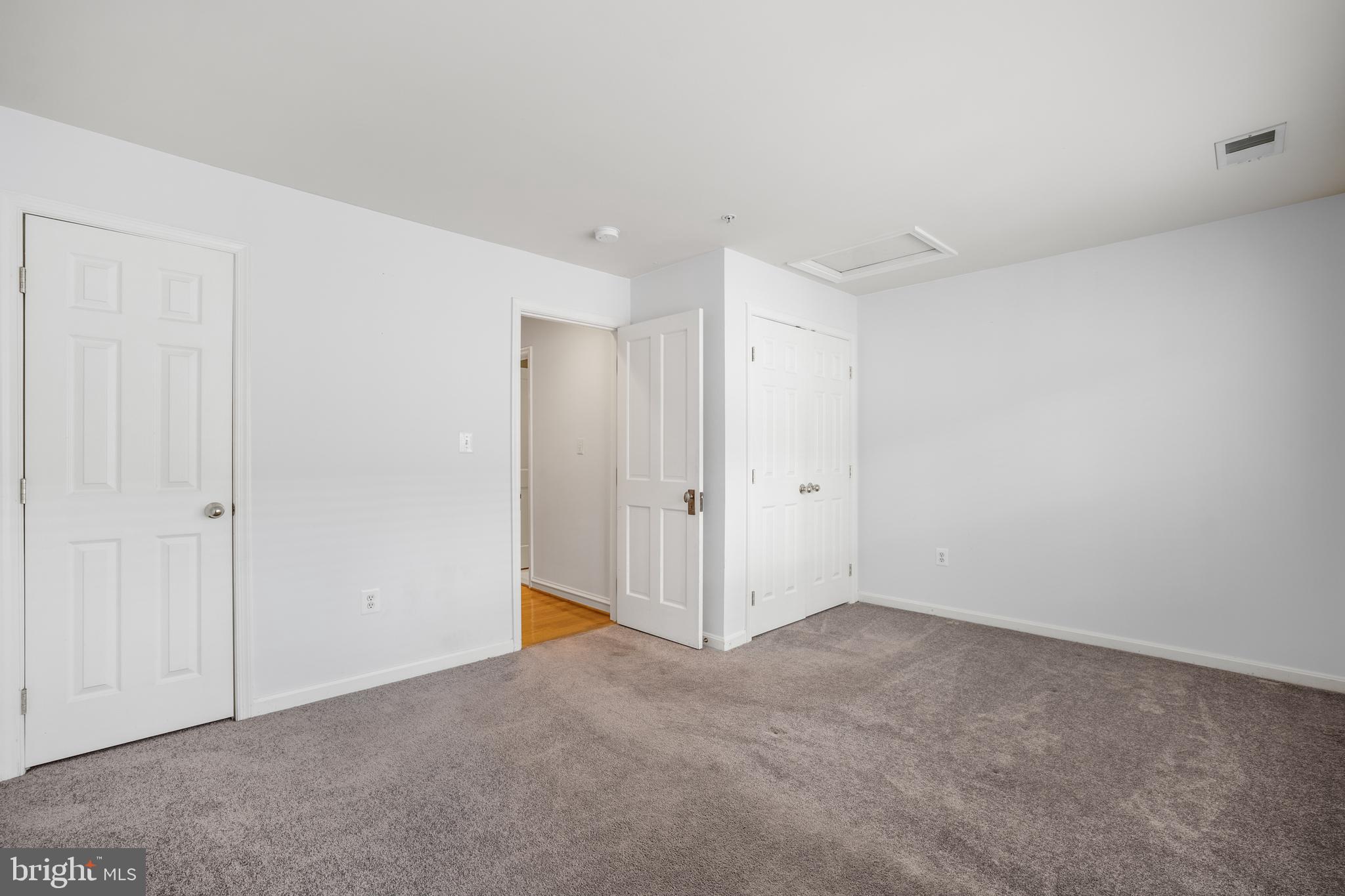 CAMERON STATION - Residential