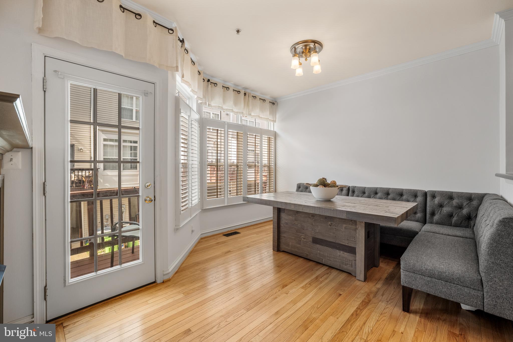 CAMERON STATION - Residential