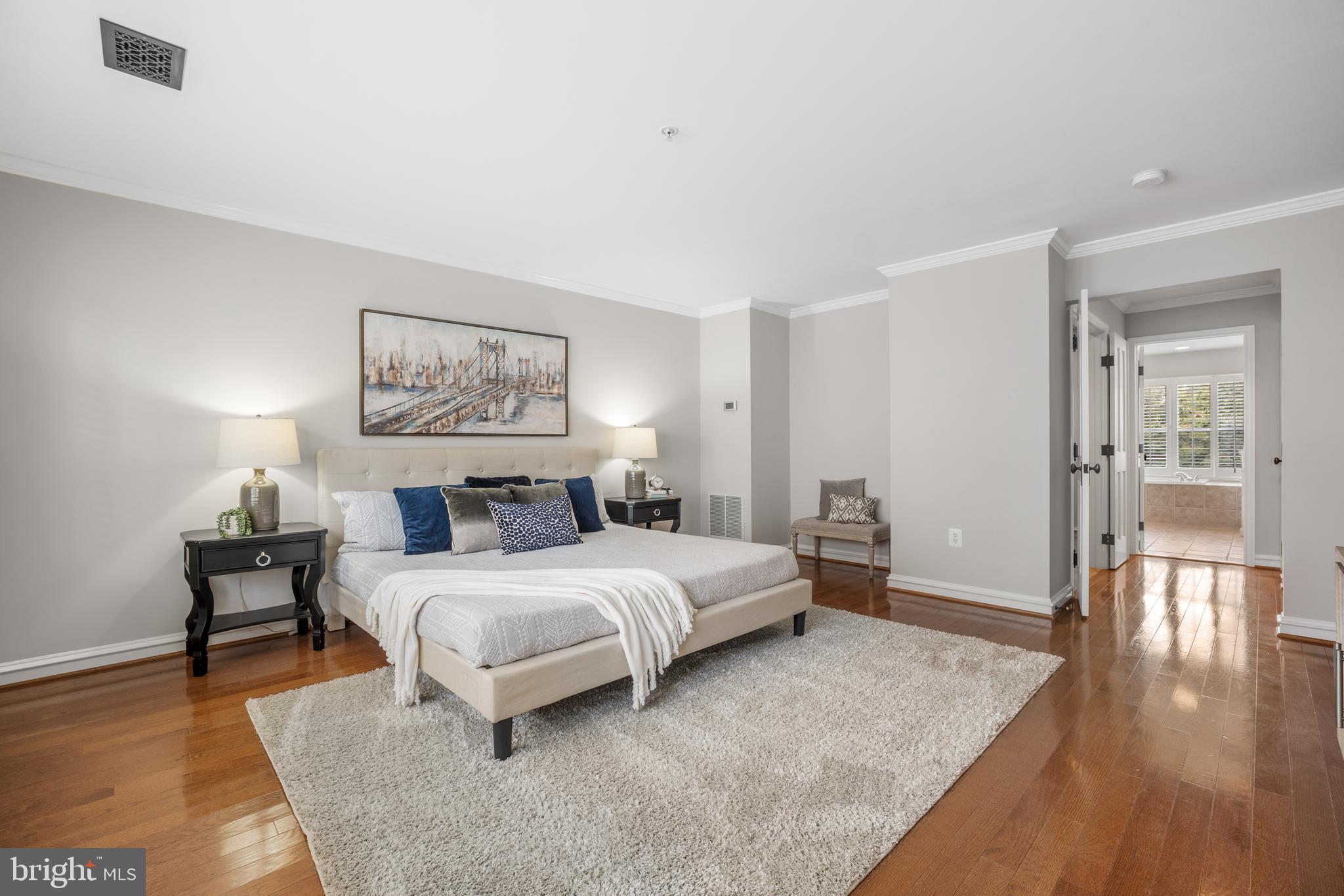 CAMERON STATION - Residential