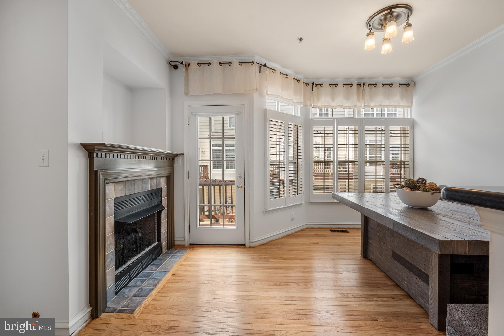 CAMERON STATION - Residential