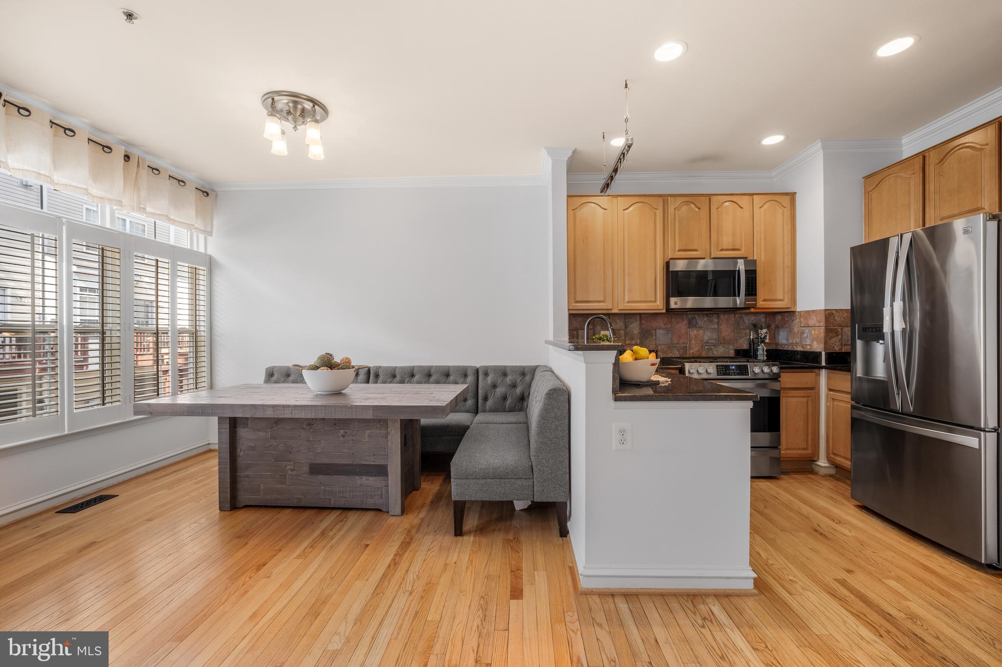 CAMERON STATION - Residential