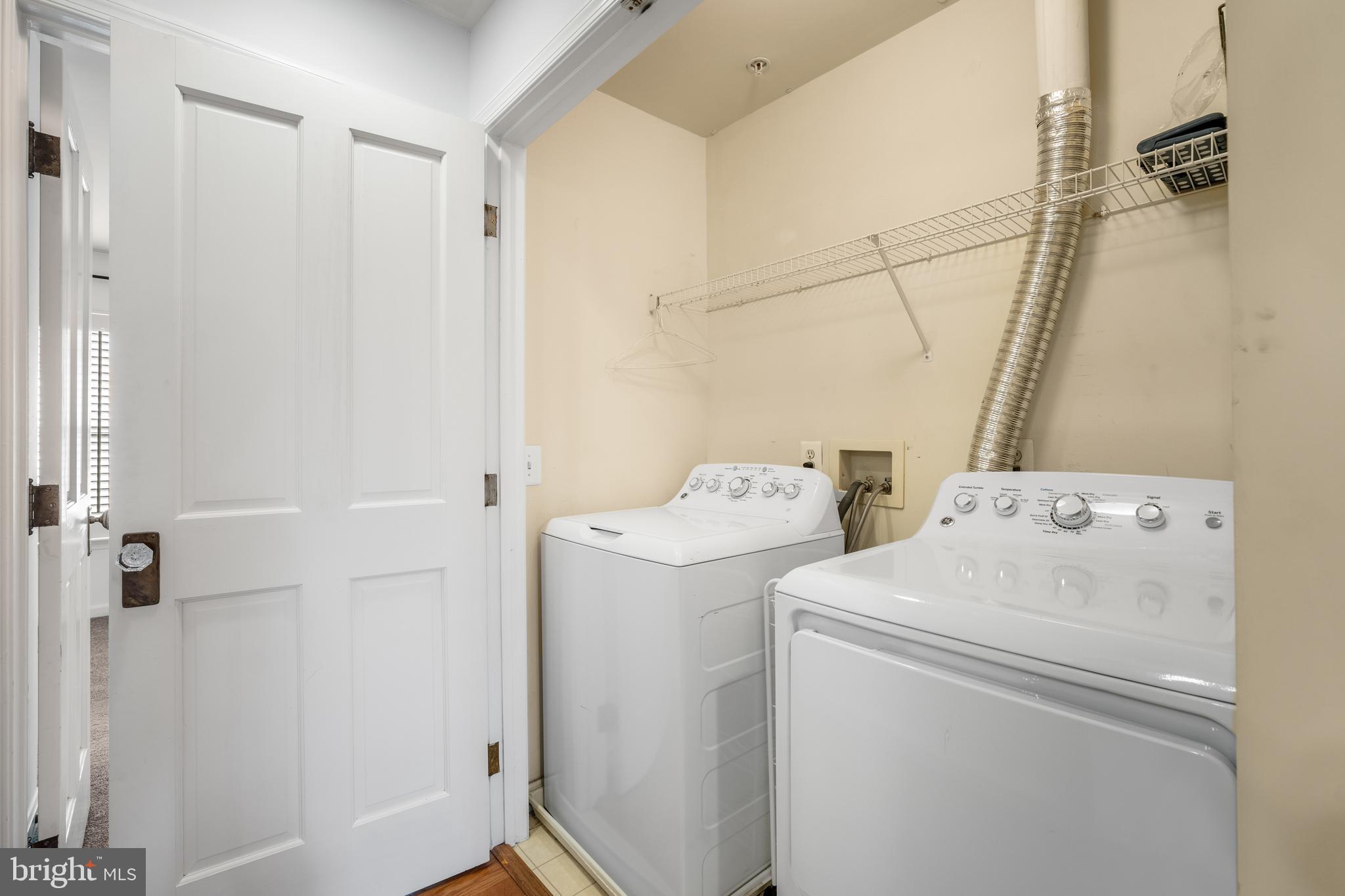 CAMERON STATION - Residential