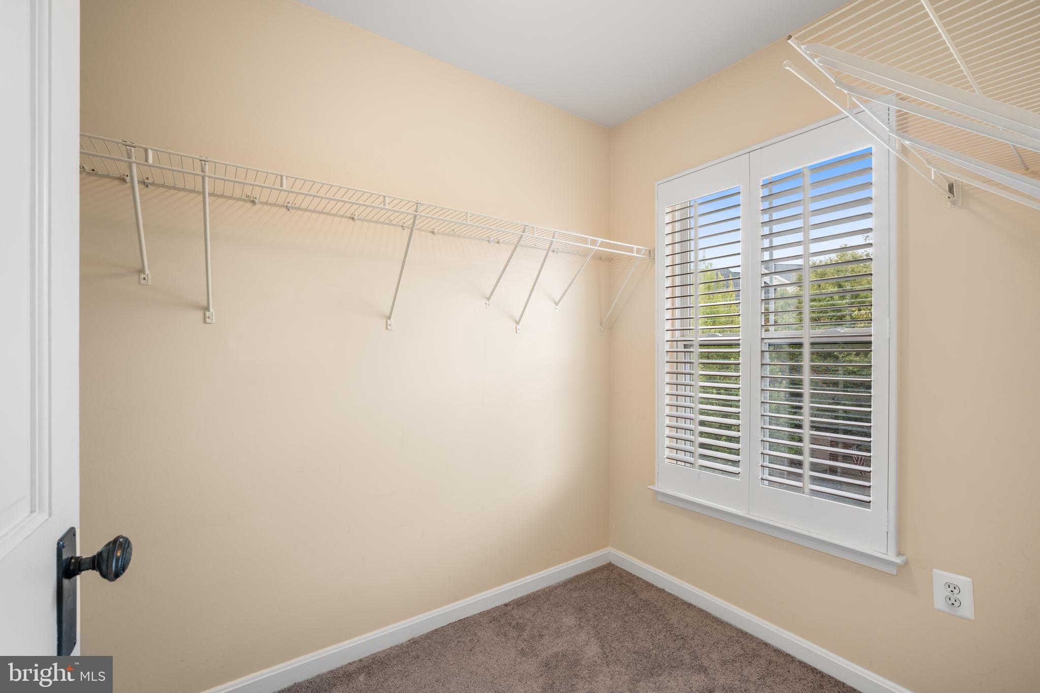 CAMERON STATION - Residential