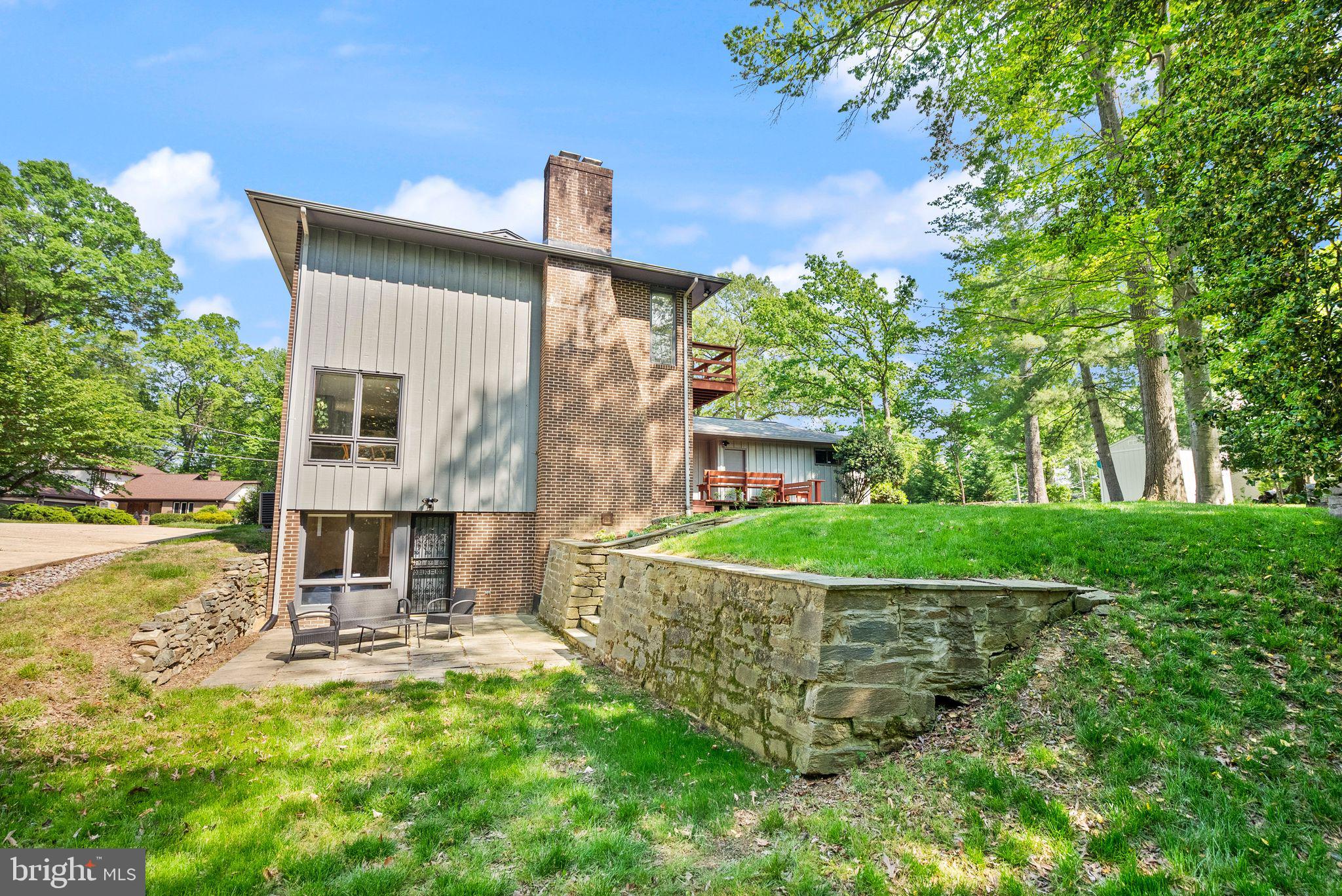 TANTALLON ON THE POTOMAC - Residential