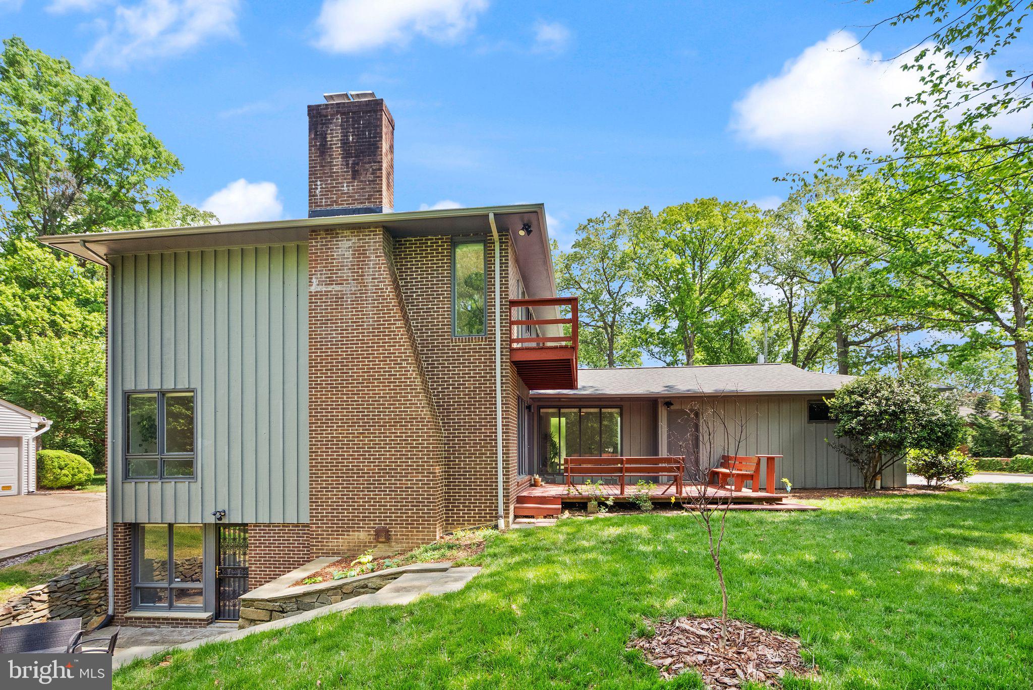 TANTALLON ON THE POTOMAC - Residential