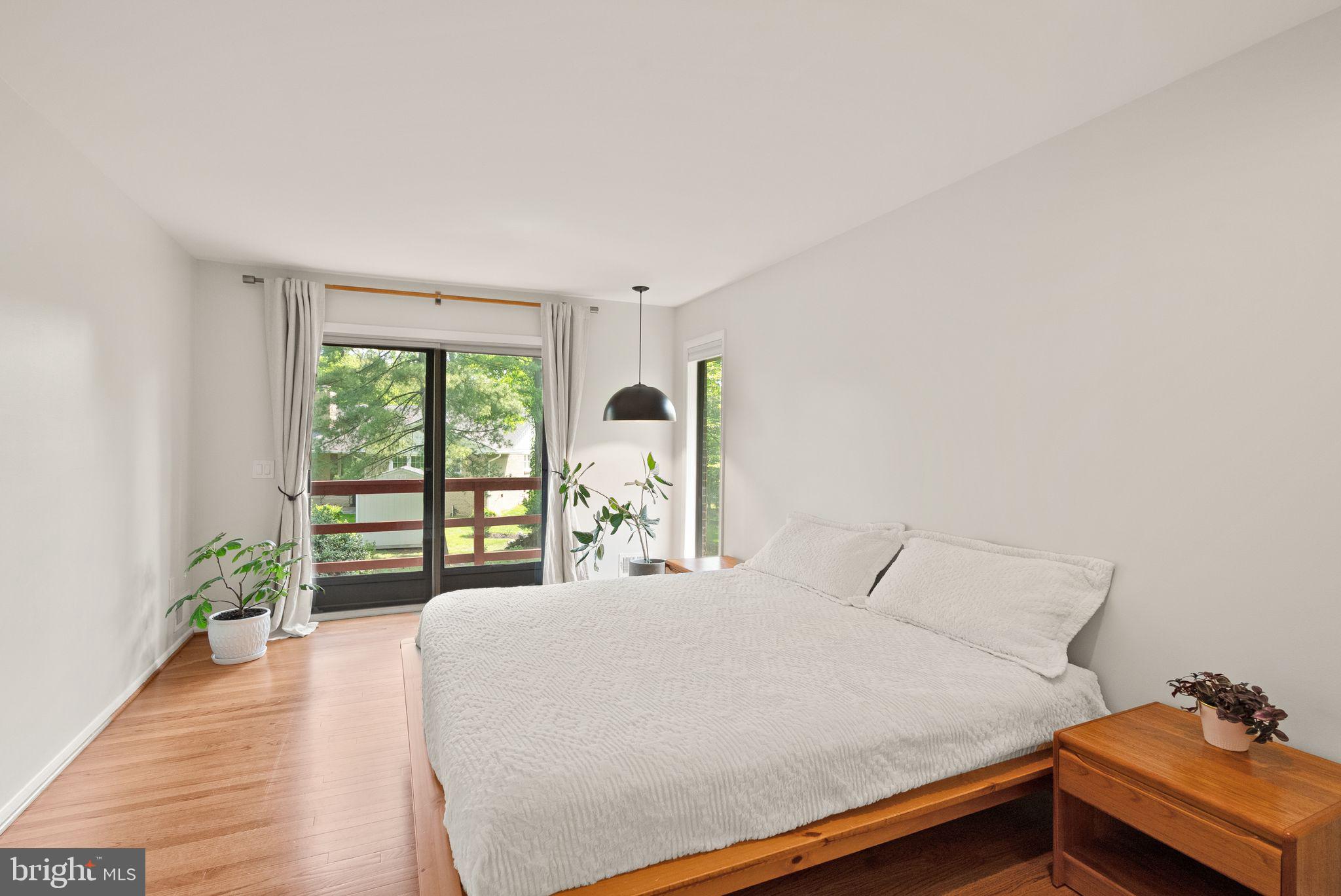 TANTALLON ON THE POTOMAC - Residential