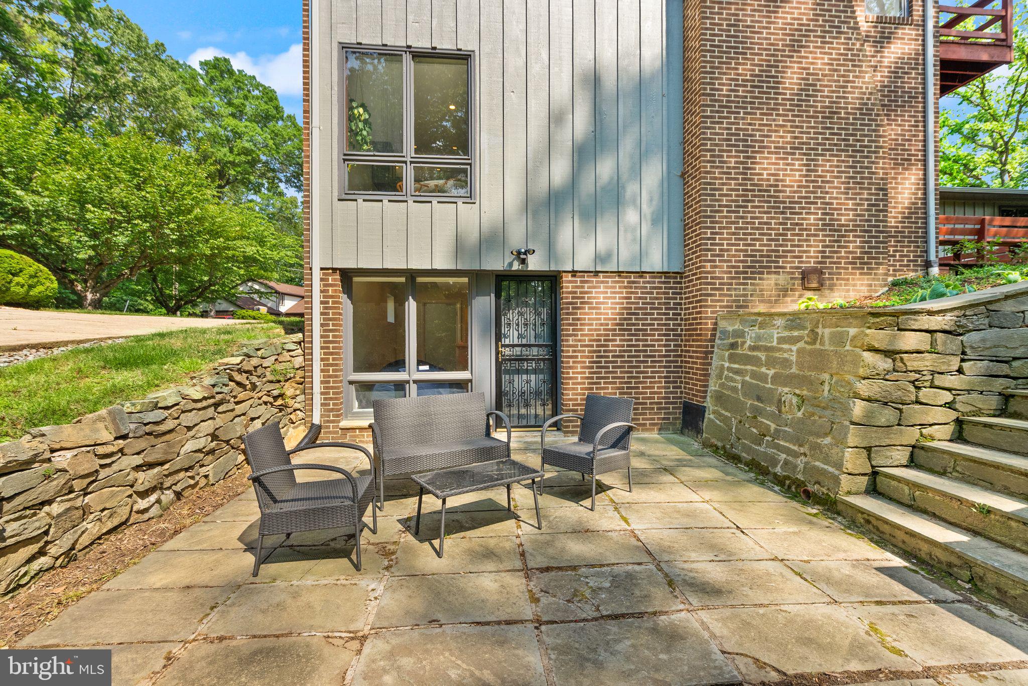 TANTALLON ON THE POTOMAC - Residential