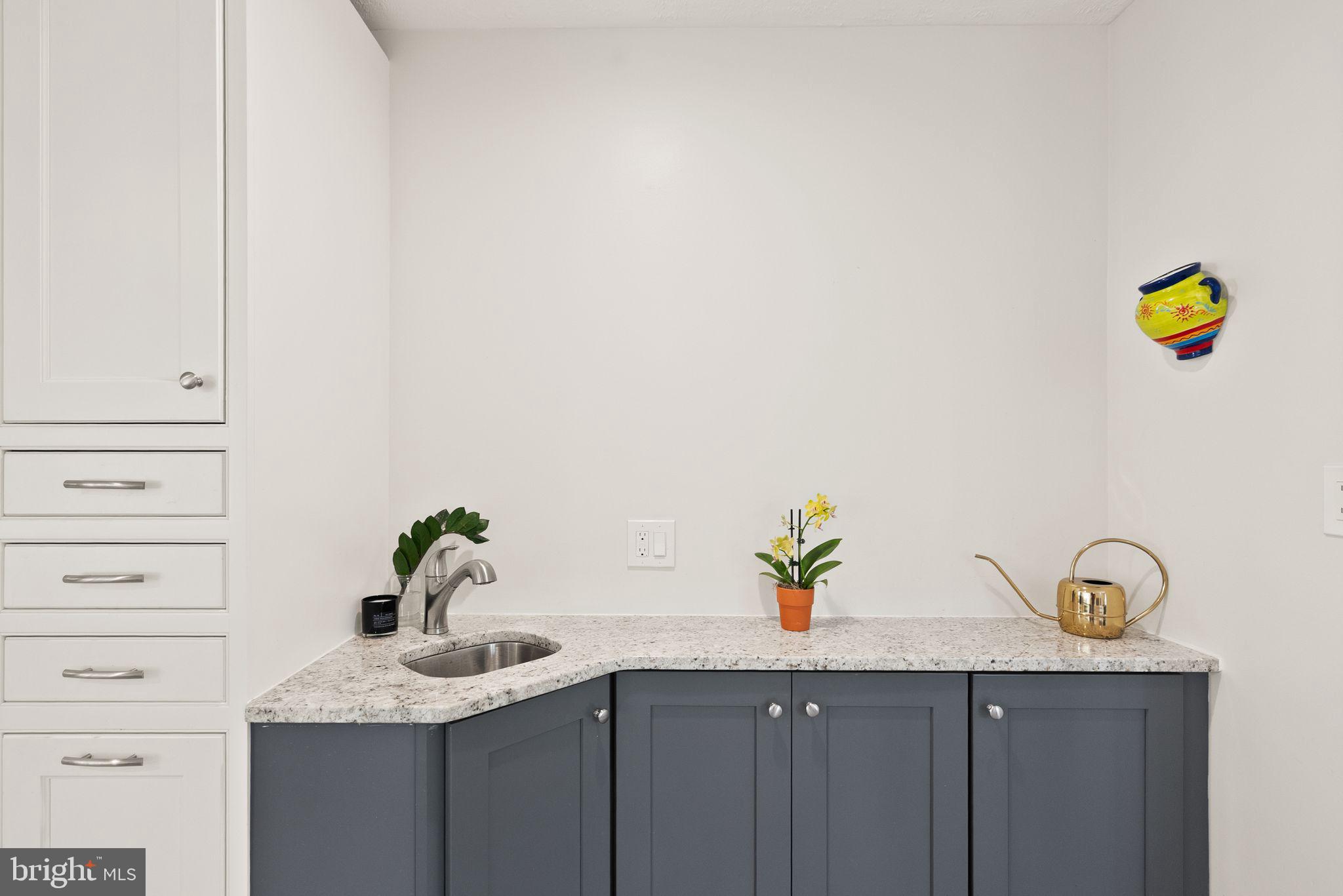 TANTALLON ON THE POTOMAC - Residential