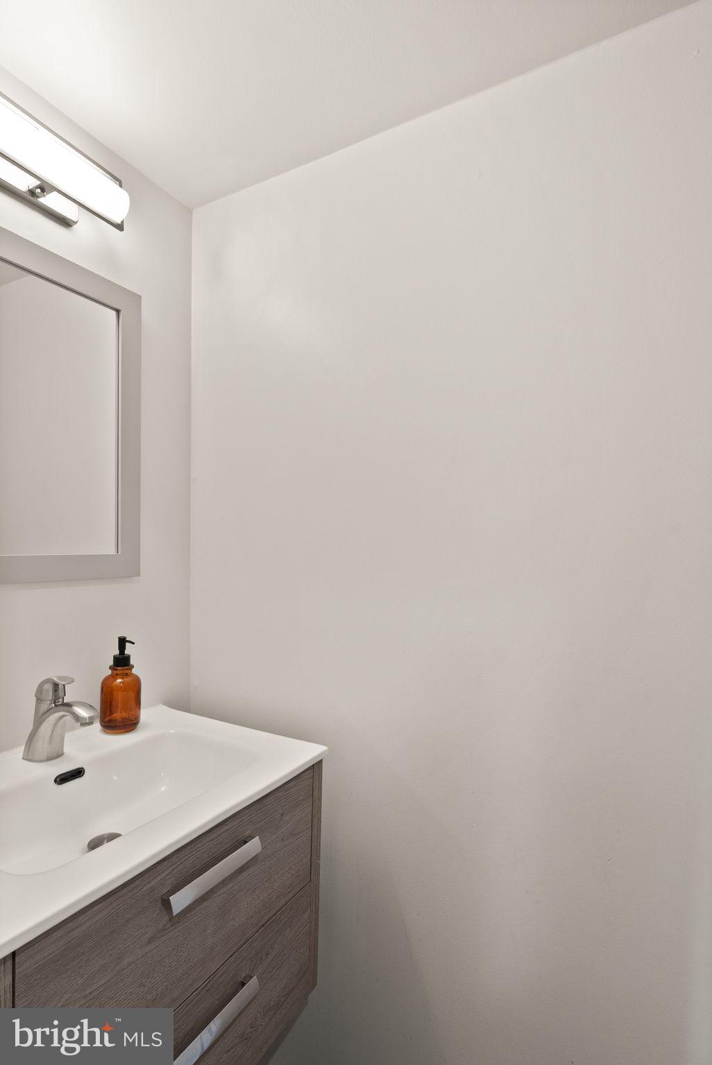 TANTALLON ON THE POTOMAC - Residential