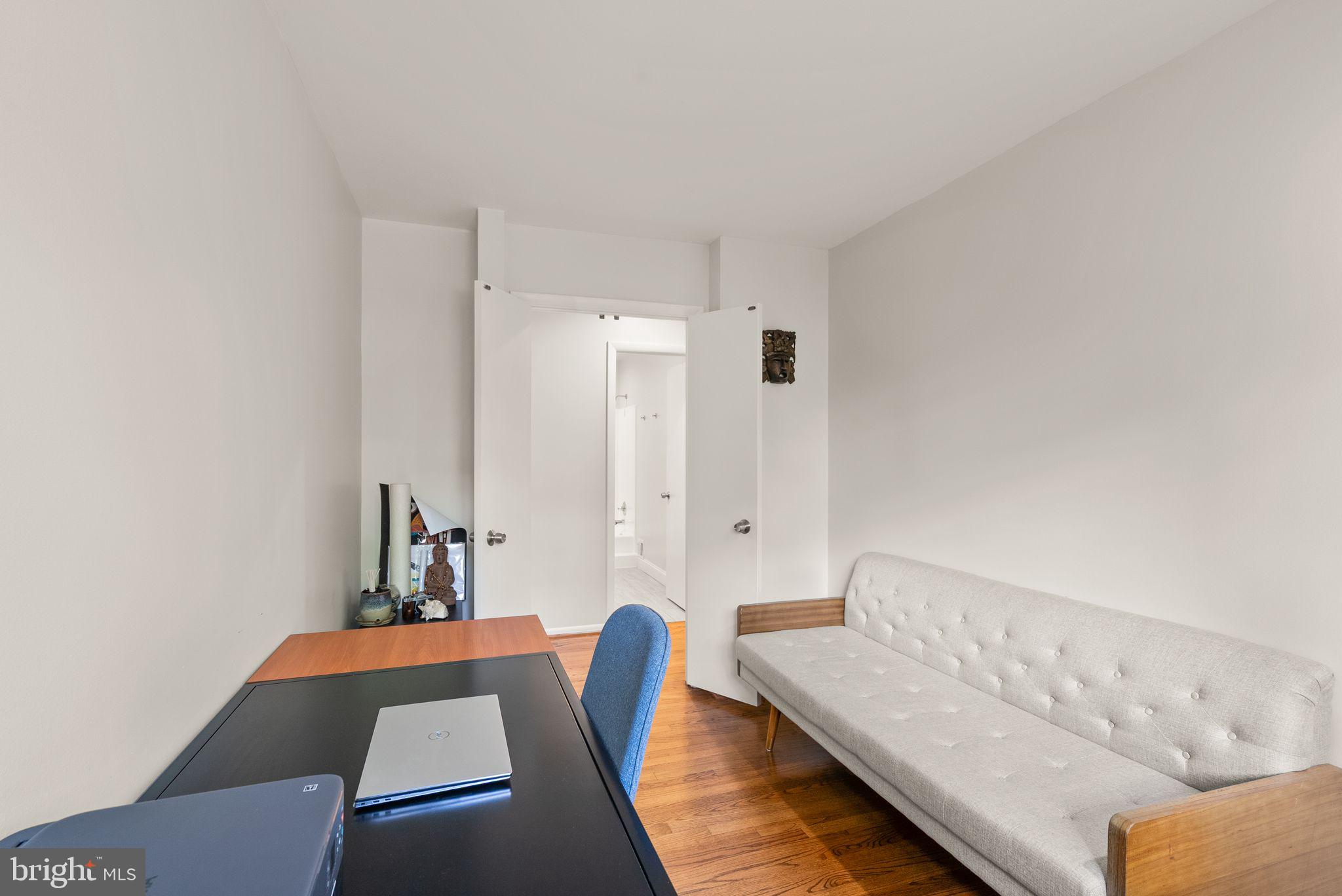 TANTALLON ON THE POTOMAC - Residential