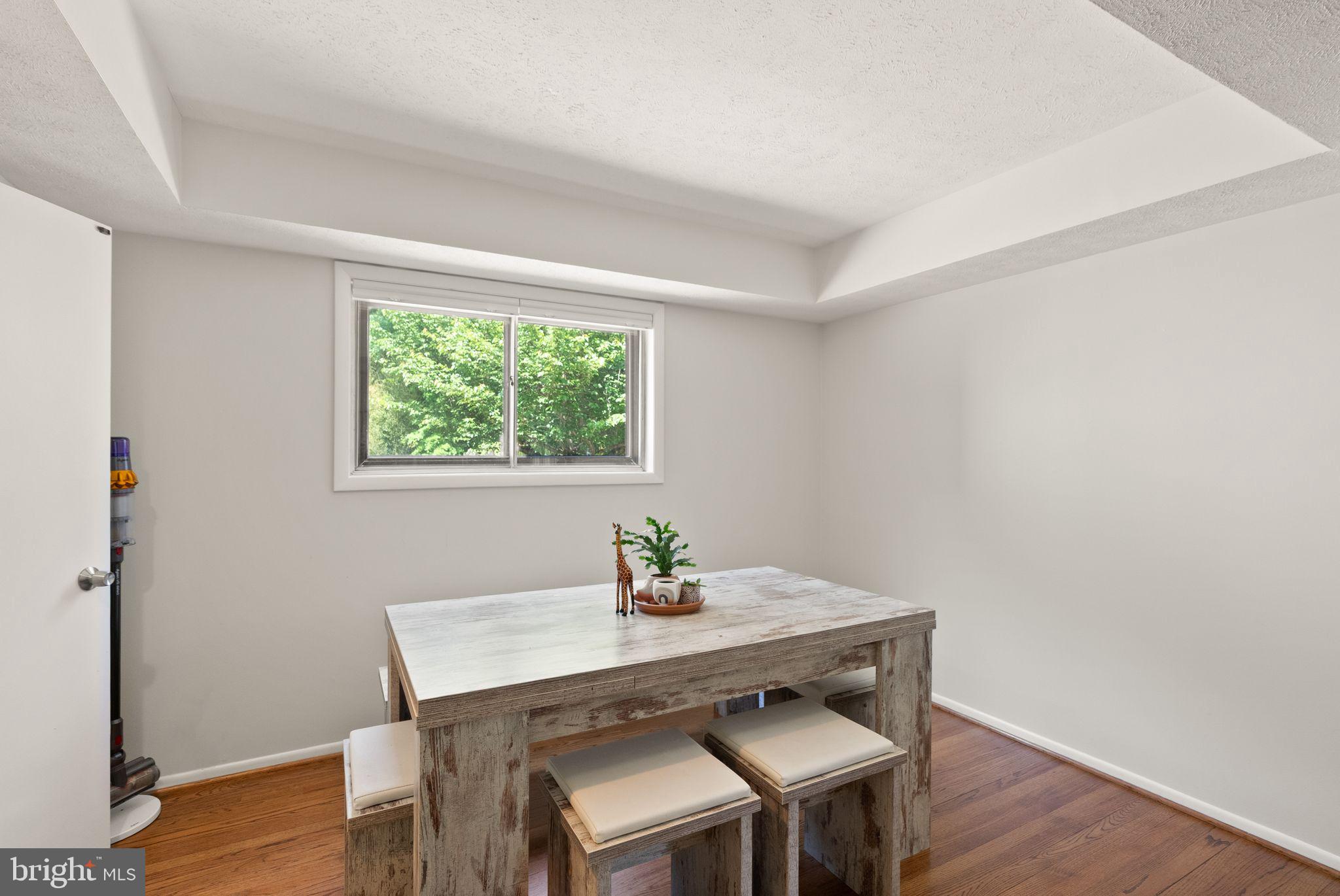 TANTALLON ON THE POTOMAC - Residential