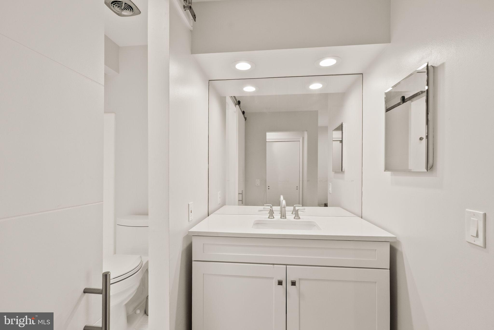 TANTALLON ON THE POTOMAC - Residential